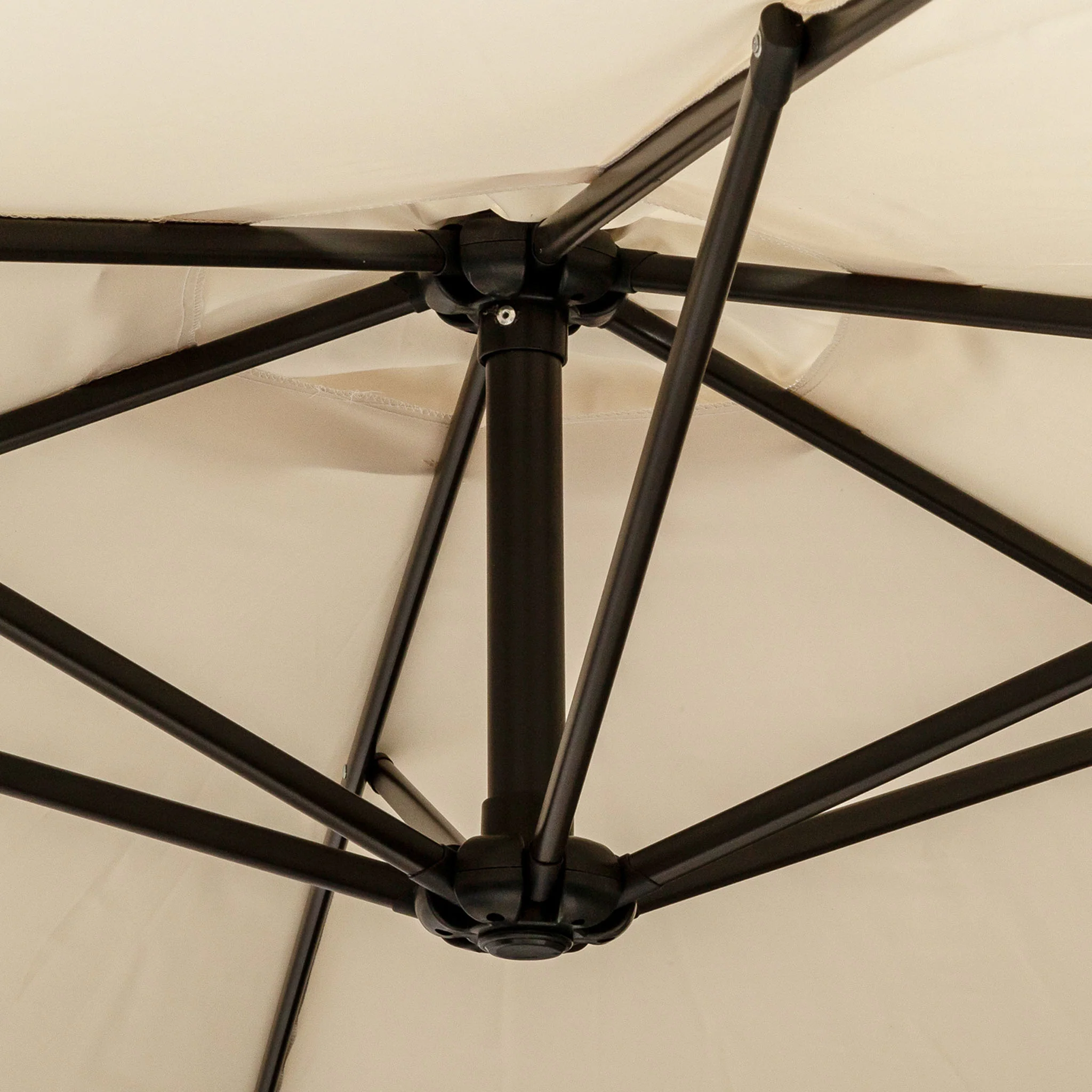3m Cantilever Parasol - Image 5