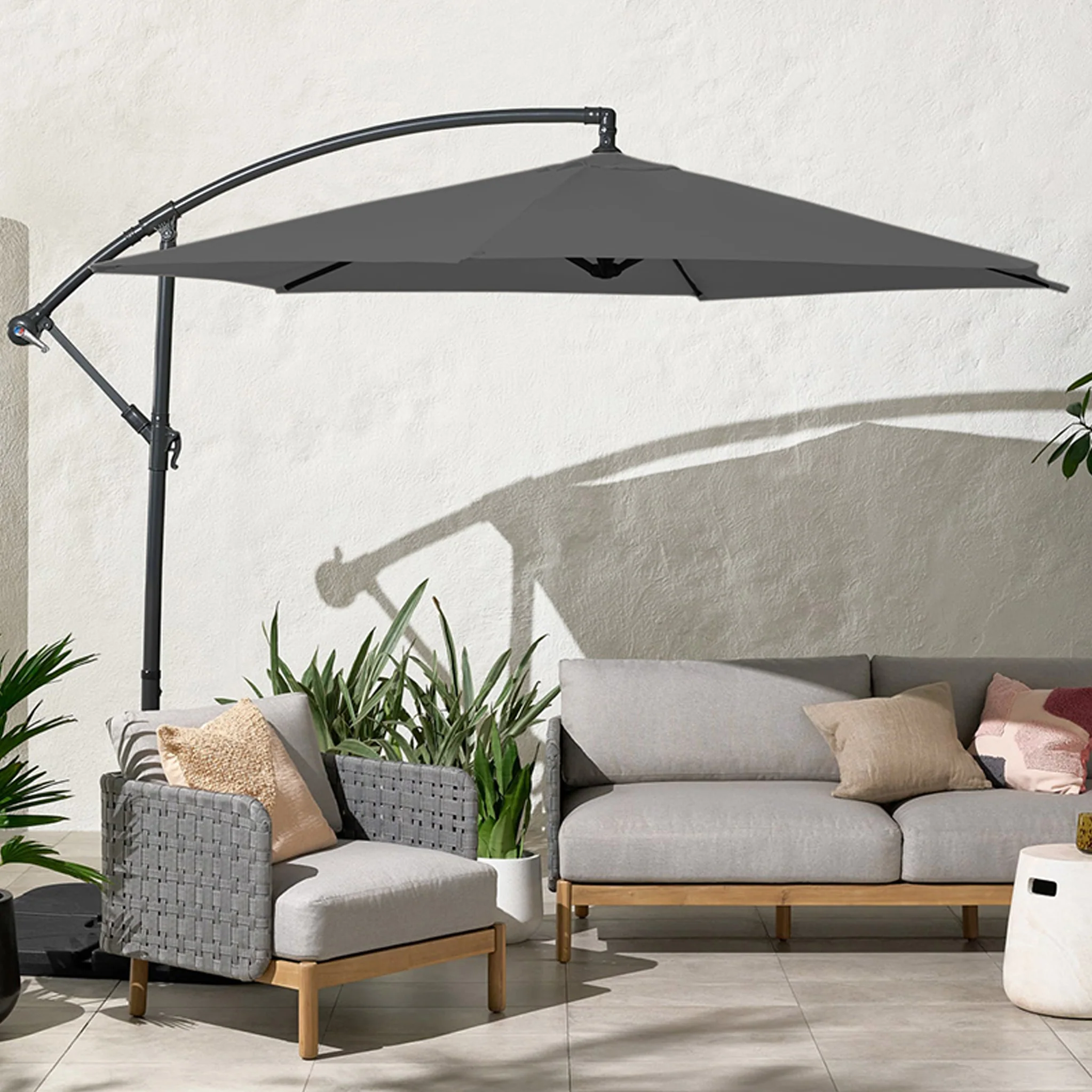 3m Cantilever Parasol - Image 6