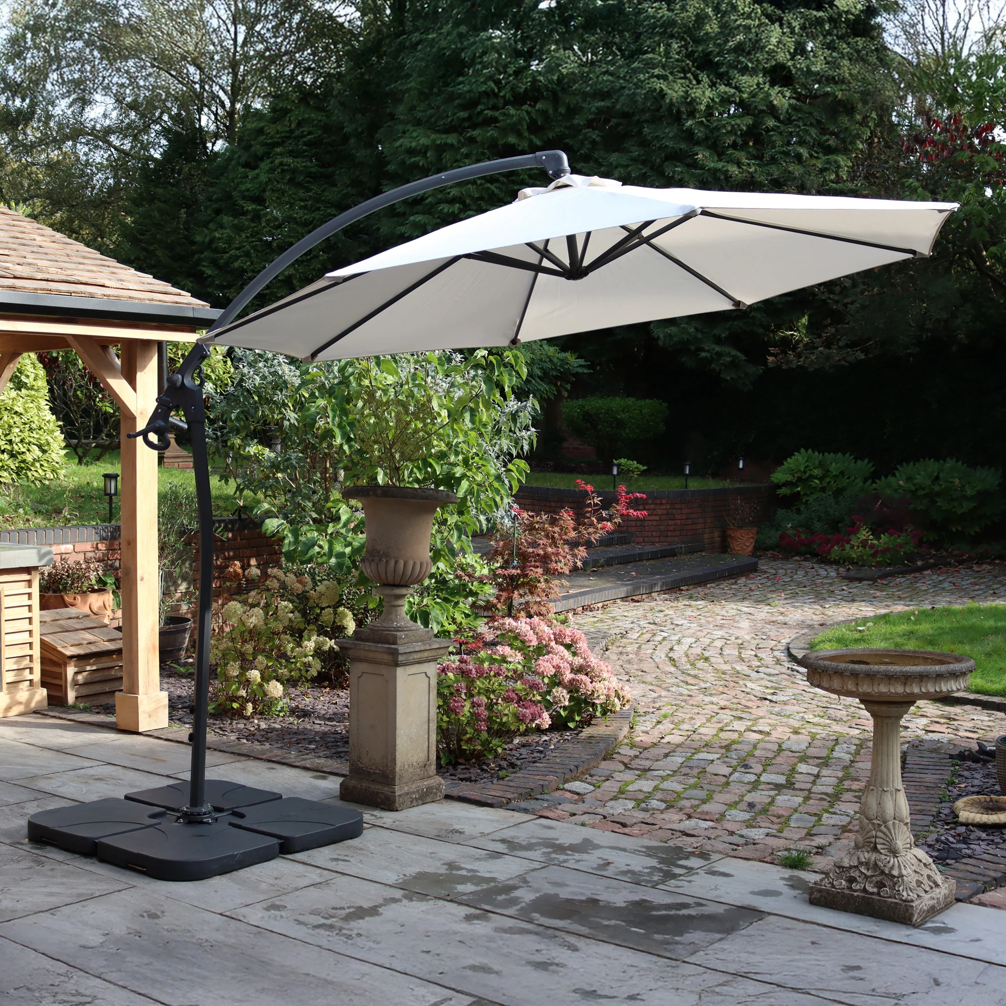3m Deluxe Pedal Operated Cantilever Parasol - Image 13