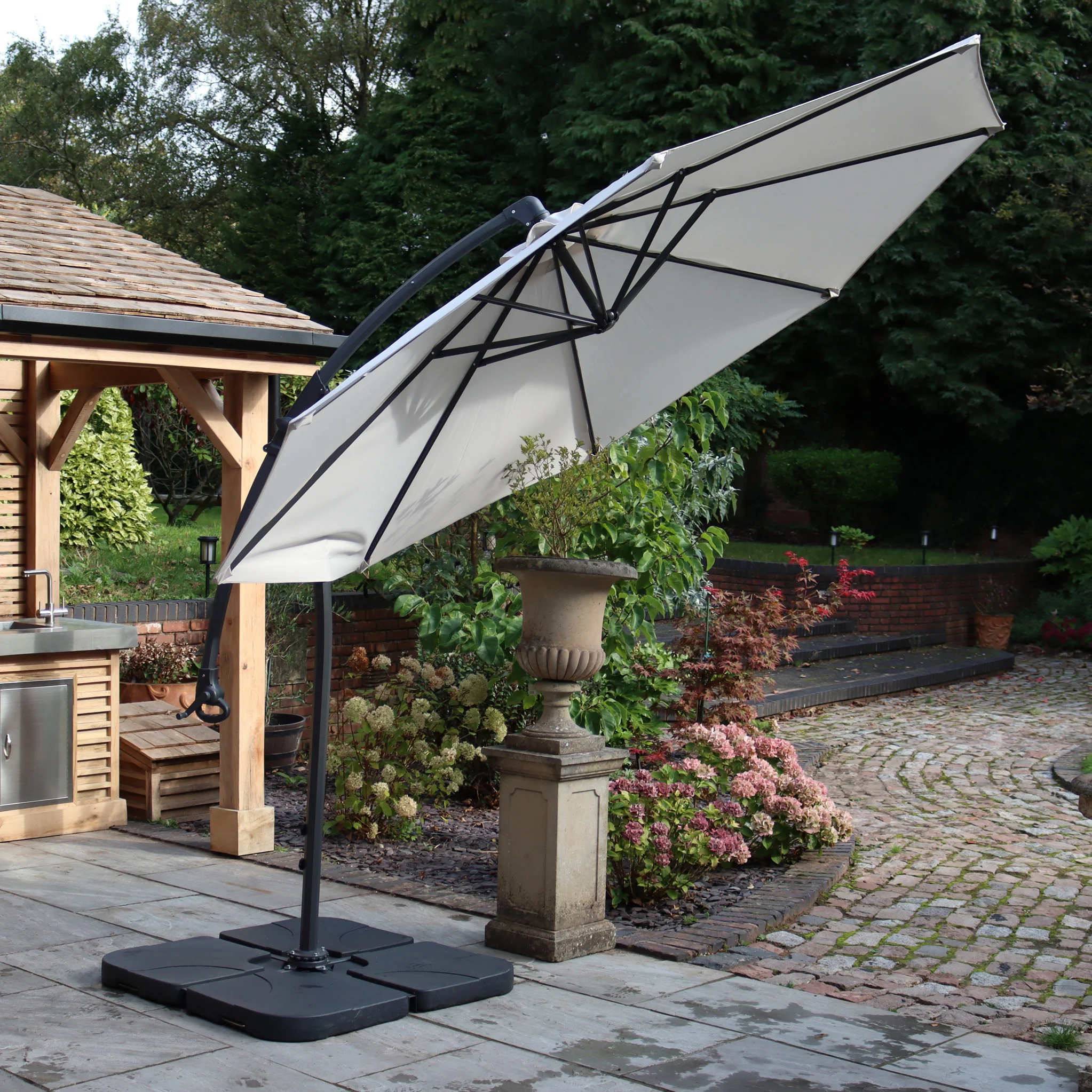3m Deluxe Pedal Operated Cantilever Parasol - Image 19
