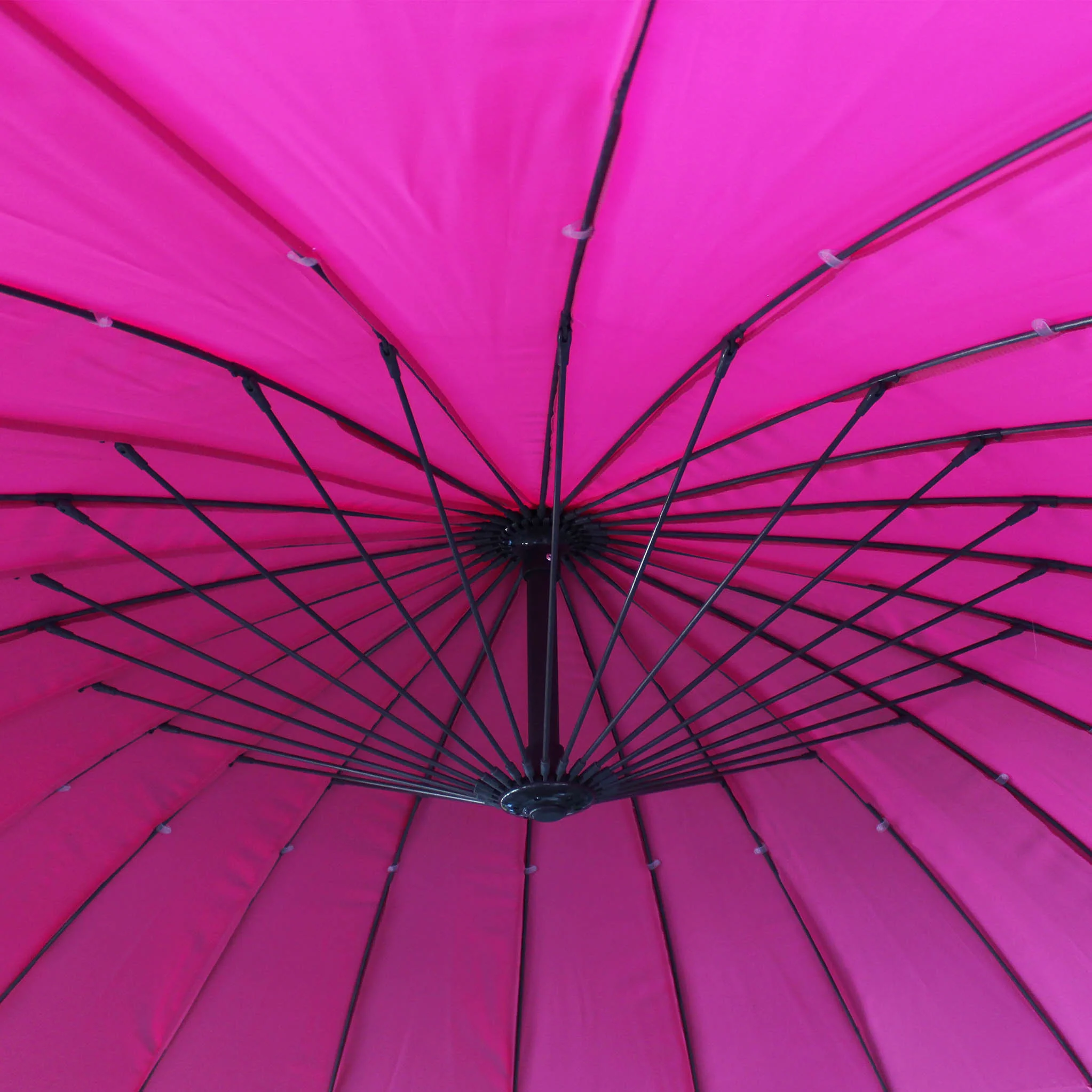 3m Shanghai Cantilever Parasol - Image 17