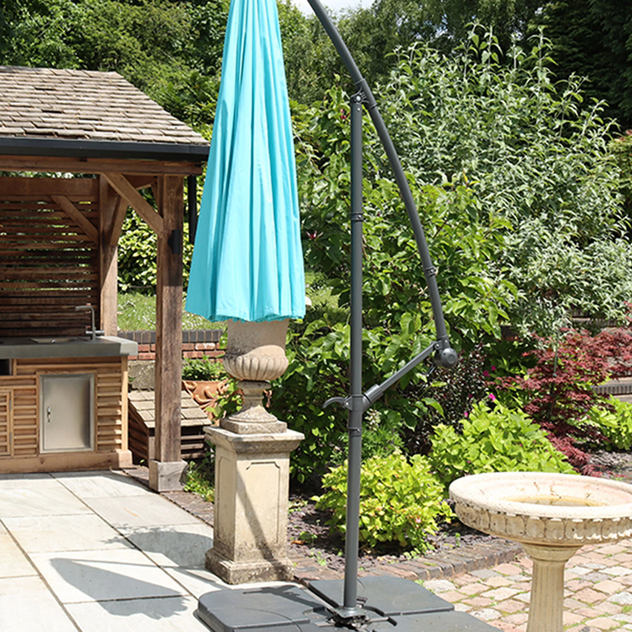 3m Shanghai Cantilever Parasol - Image 3