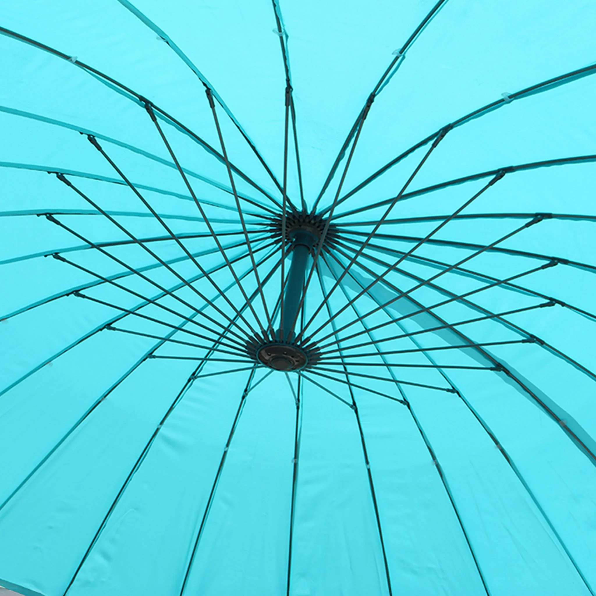 3m Shanghai Cantilever Parasol - Image 4