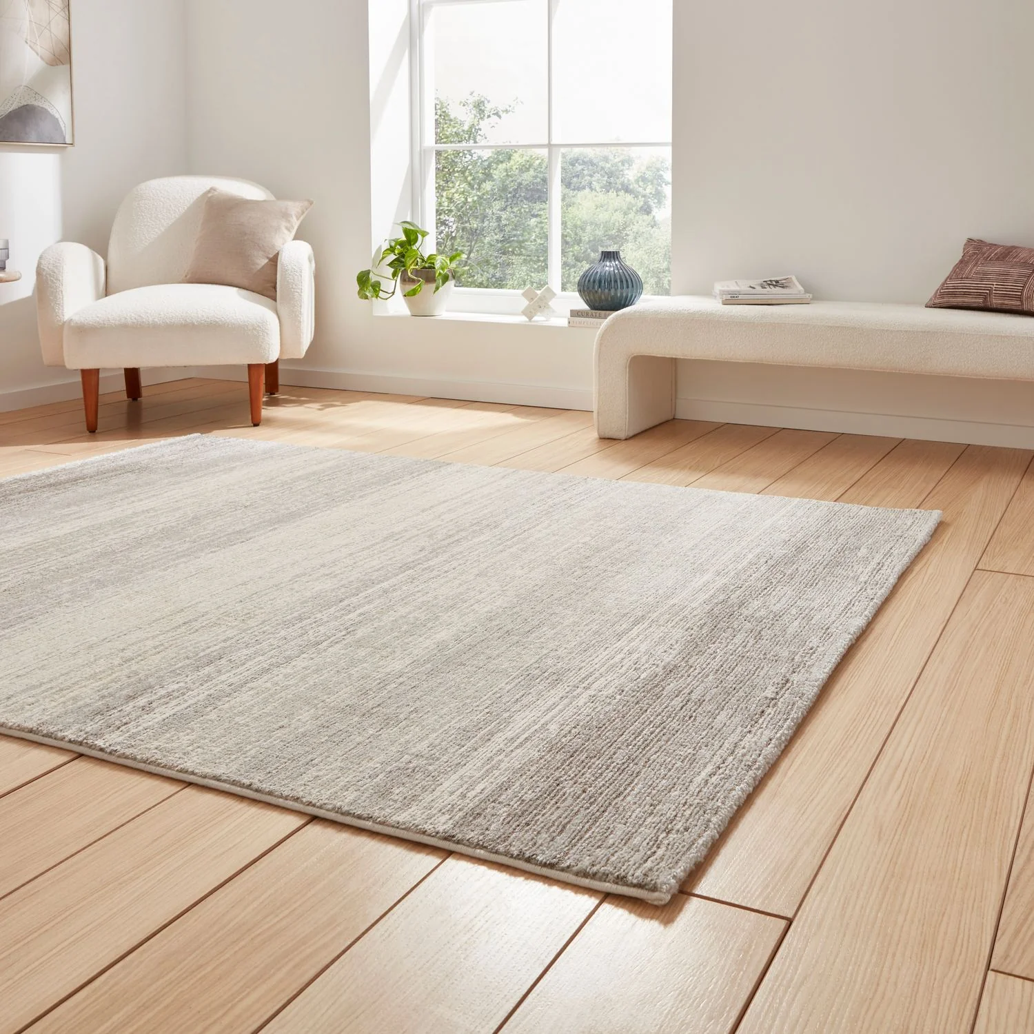 Ainsworth Ombre Short Pile Rug - Image 3