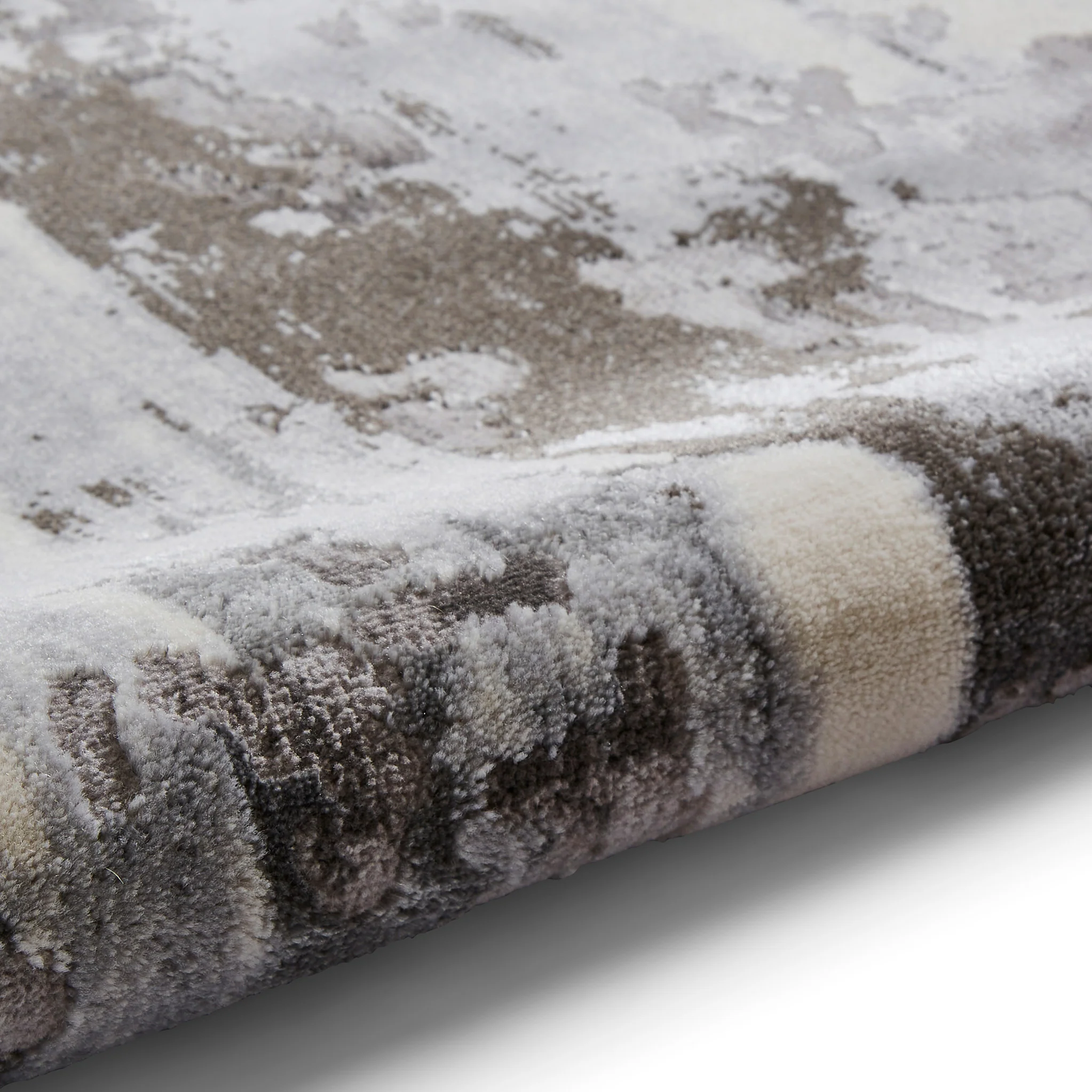 Aldrin Distressed Metallic Effect Rug - Image 4
