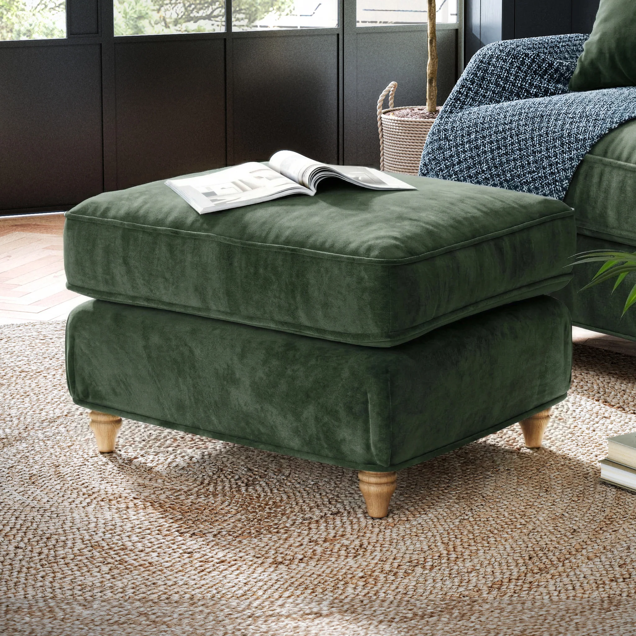 Alfie and Arthur Universal Footstool - Image 8