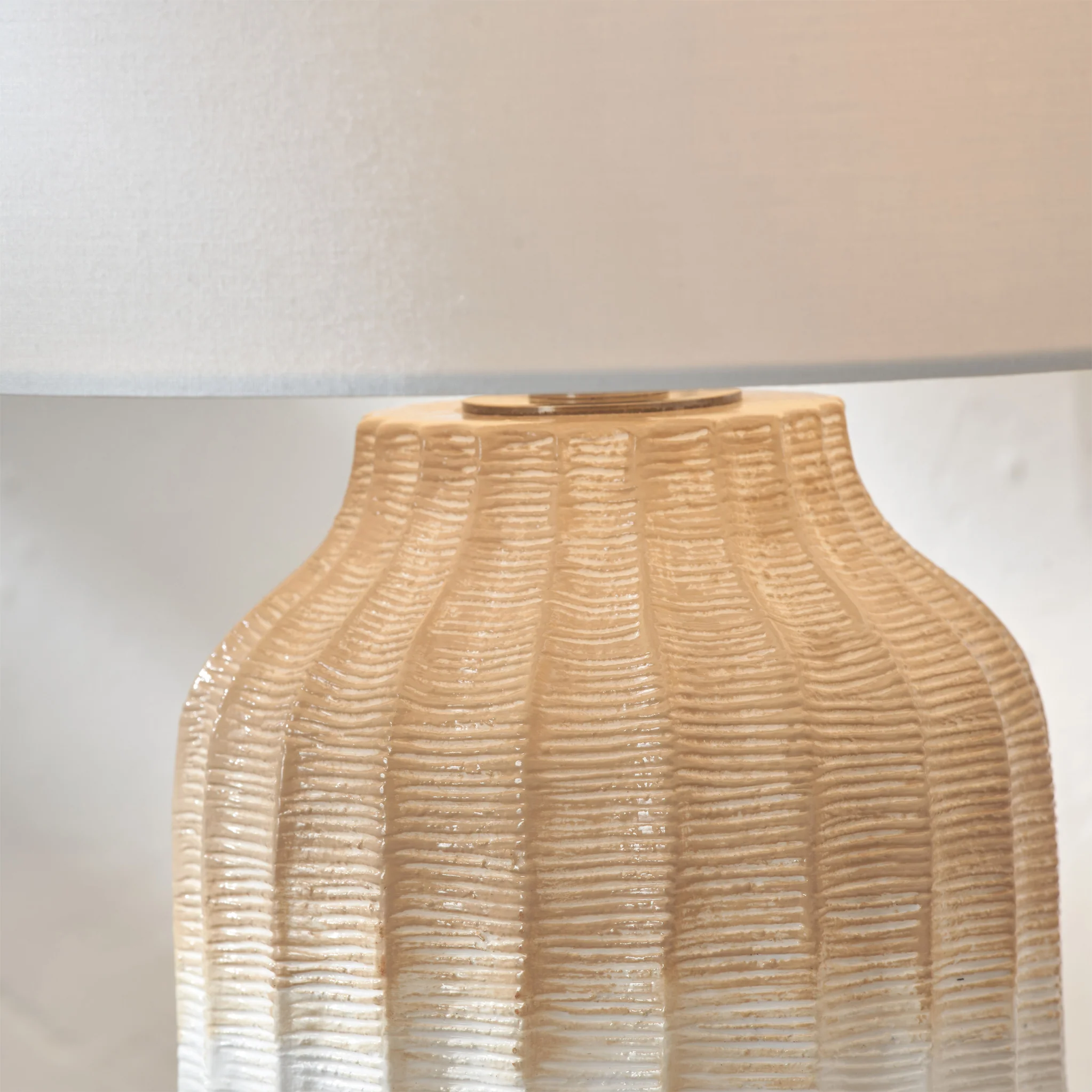 Amalia Natural Ombre Textured Stoneware Table Lamp - Image 6