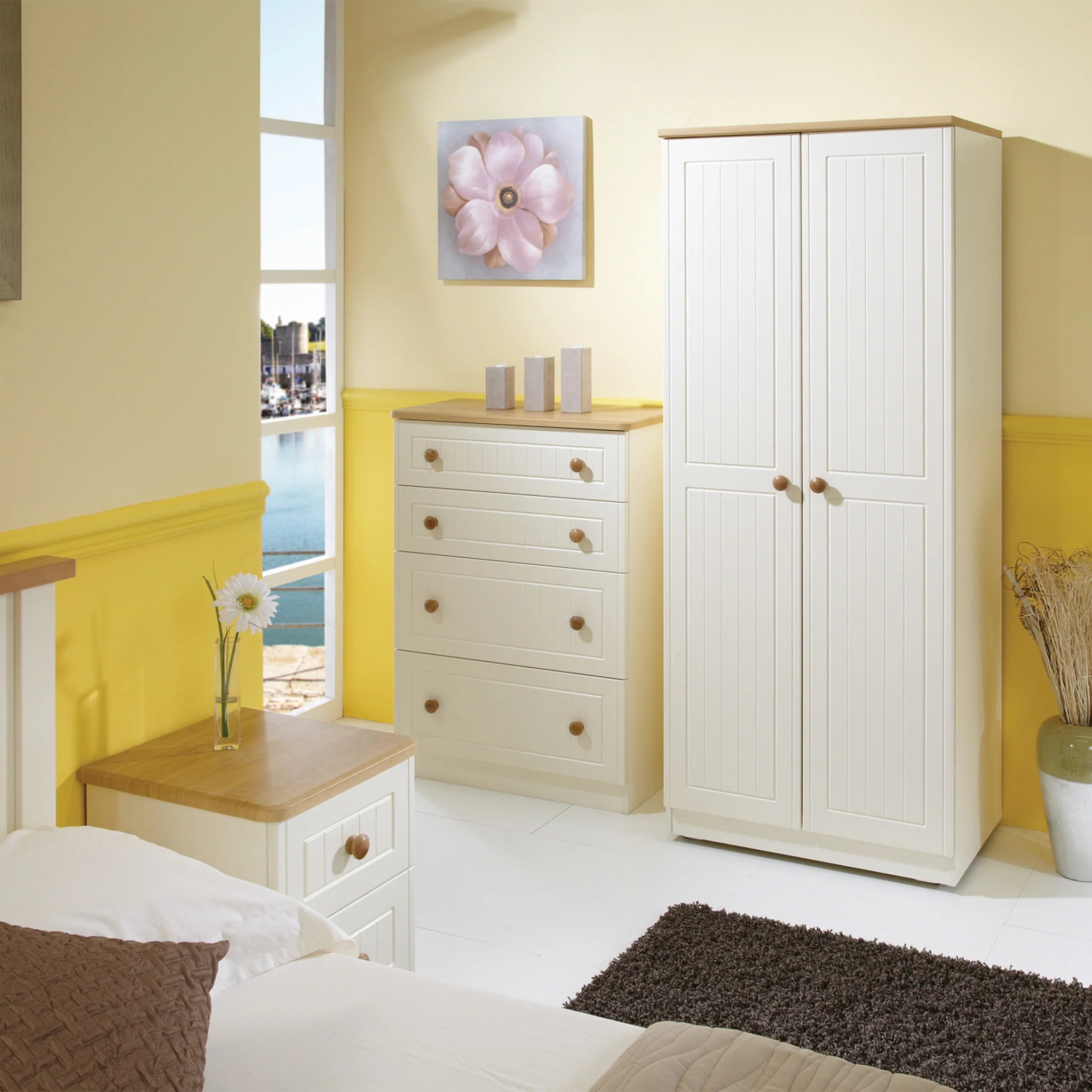 Brixham Cream 3 Drawer Bedside - Image 7