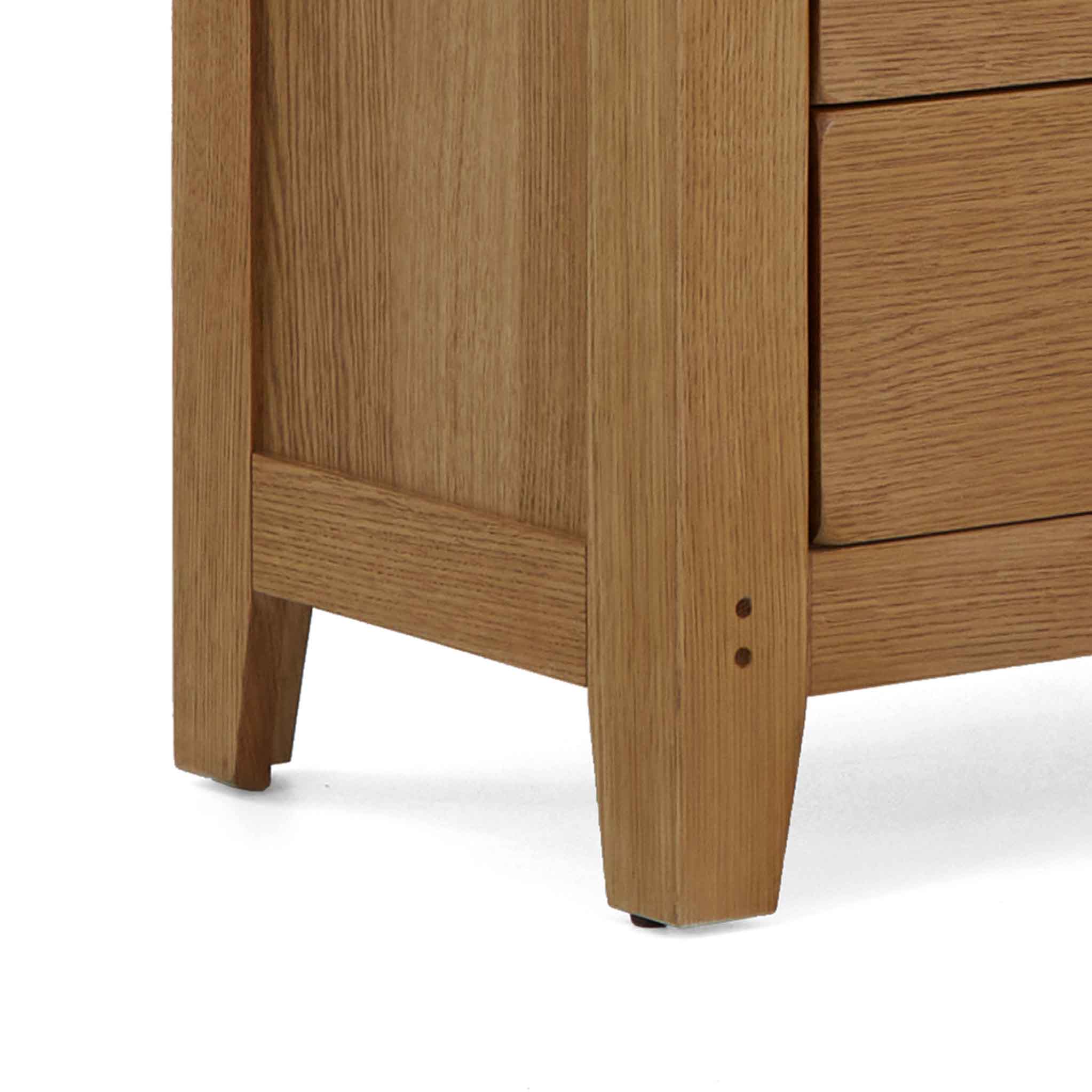 Broadway Oak 3 Drawer Chest - Image 6