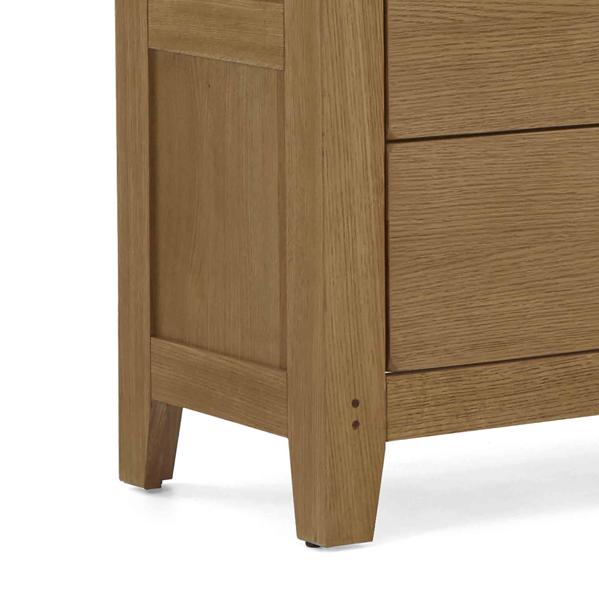Broadway Oak 3 Over 4 Drawer Chest - Image 11
