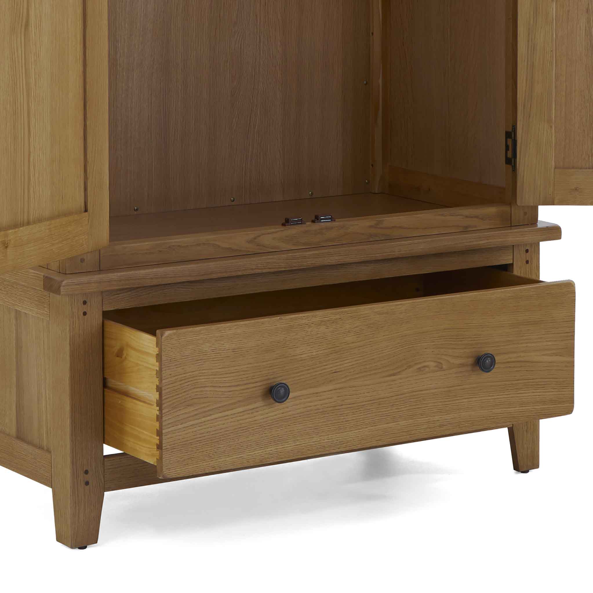 Broadway Oak Double Wardrobe - Image 11