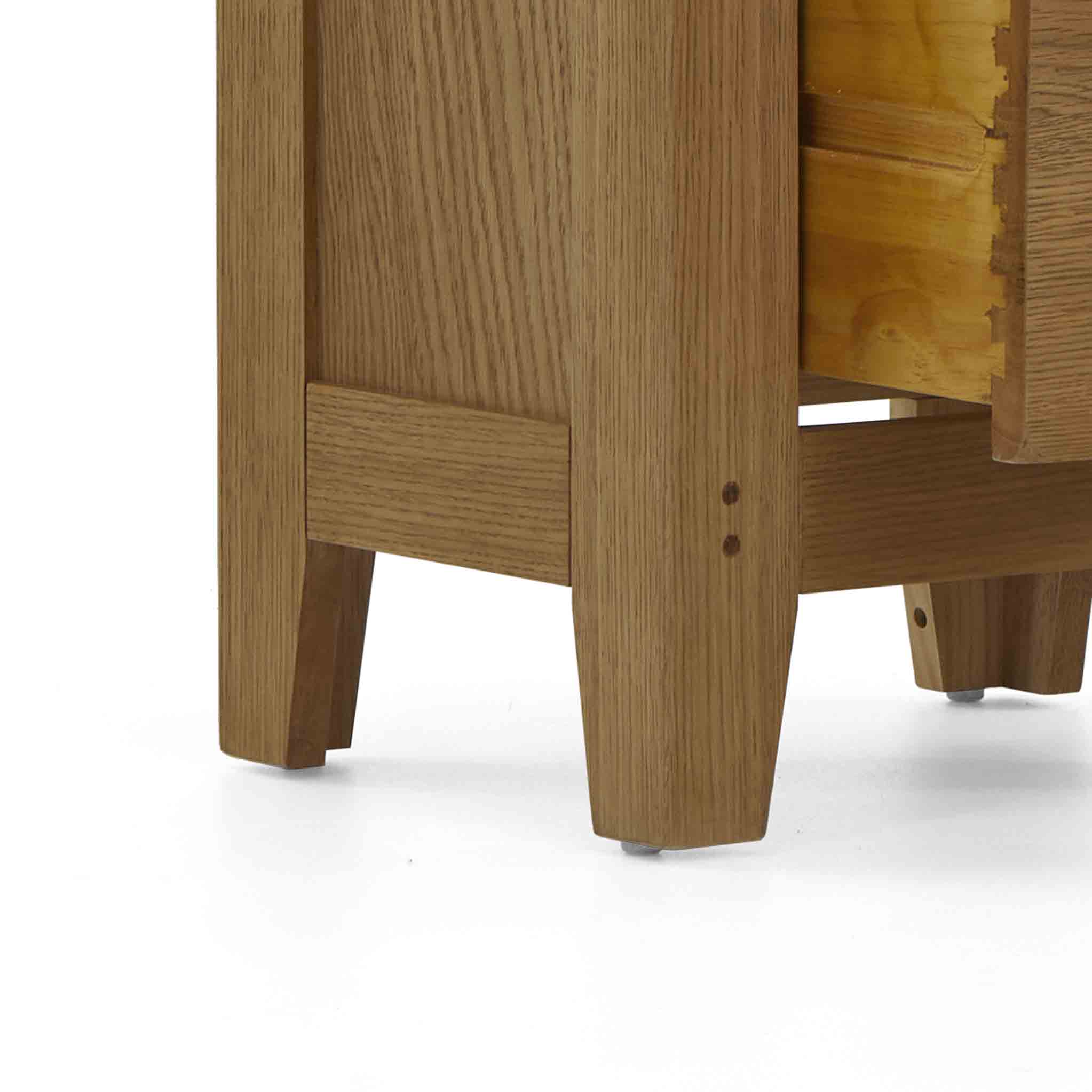 Broadway Oak Narrow Bedside Table - Image 10