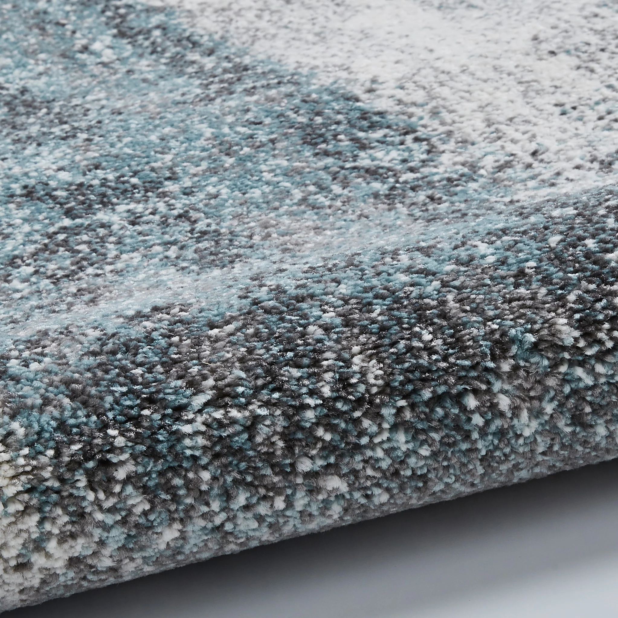 Brockton Abstract Patterned Hand Carved Rug - Image 3