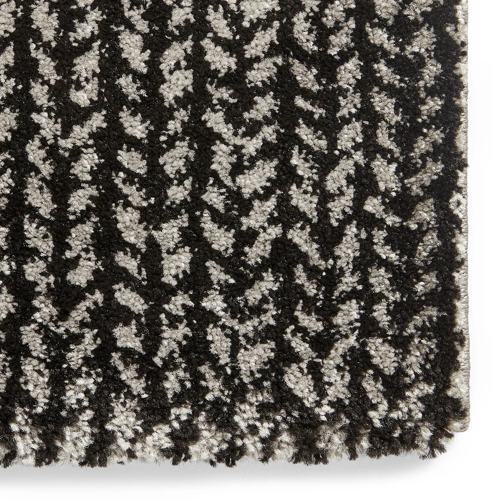 Brockton Cube Patterned Hand Carved Rug - Image 13