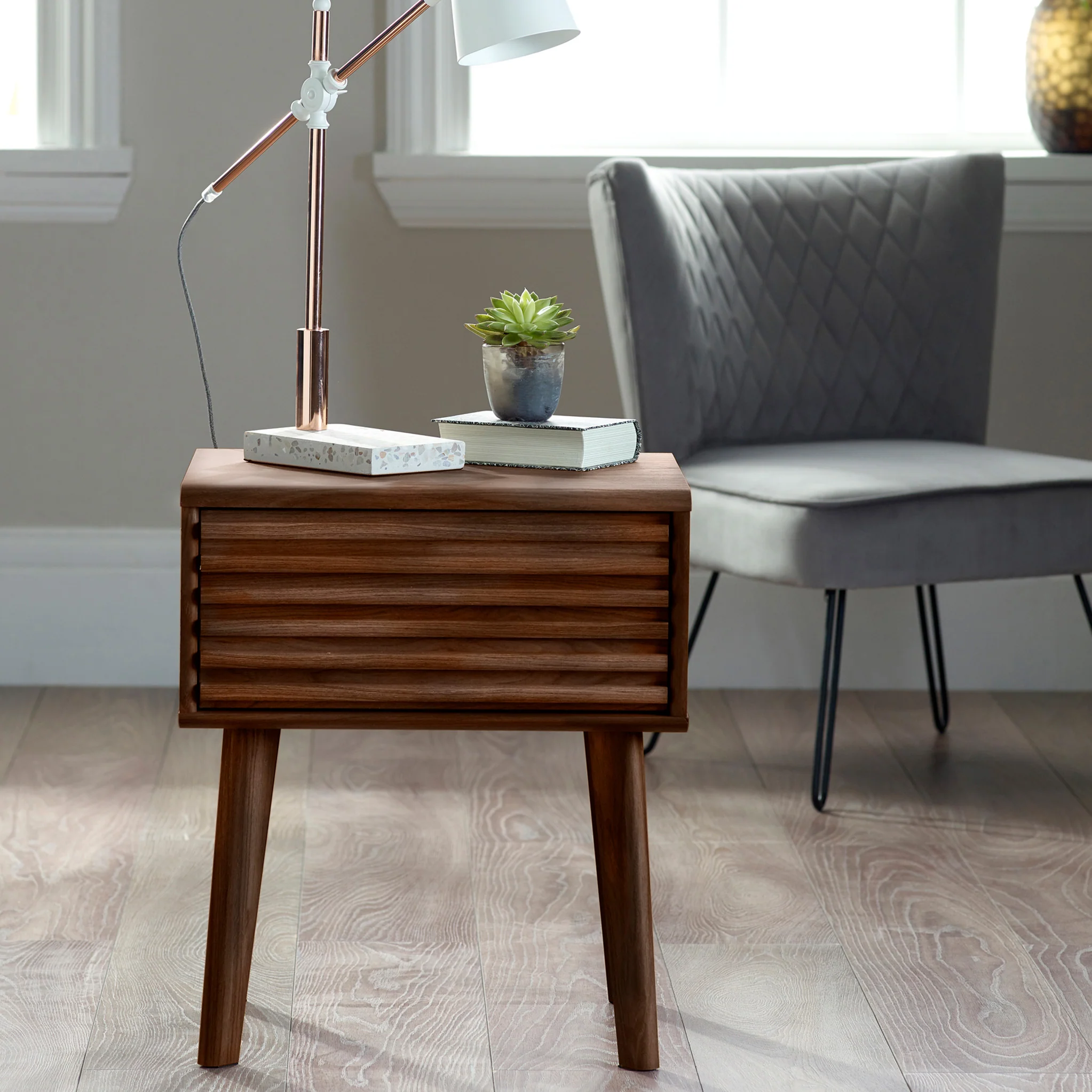 Brunswick Oak 1 Drawer Slatted Lamp Table - Image 7