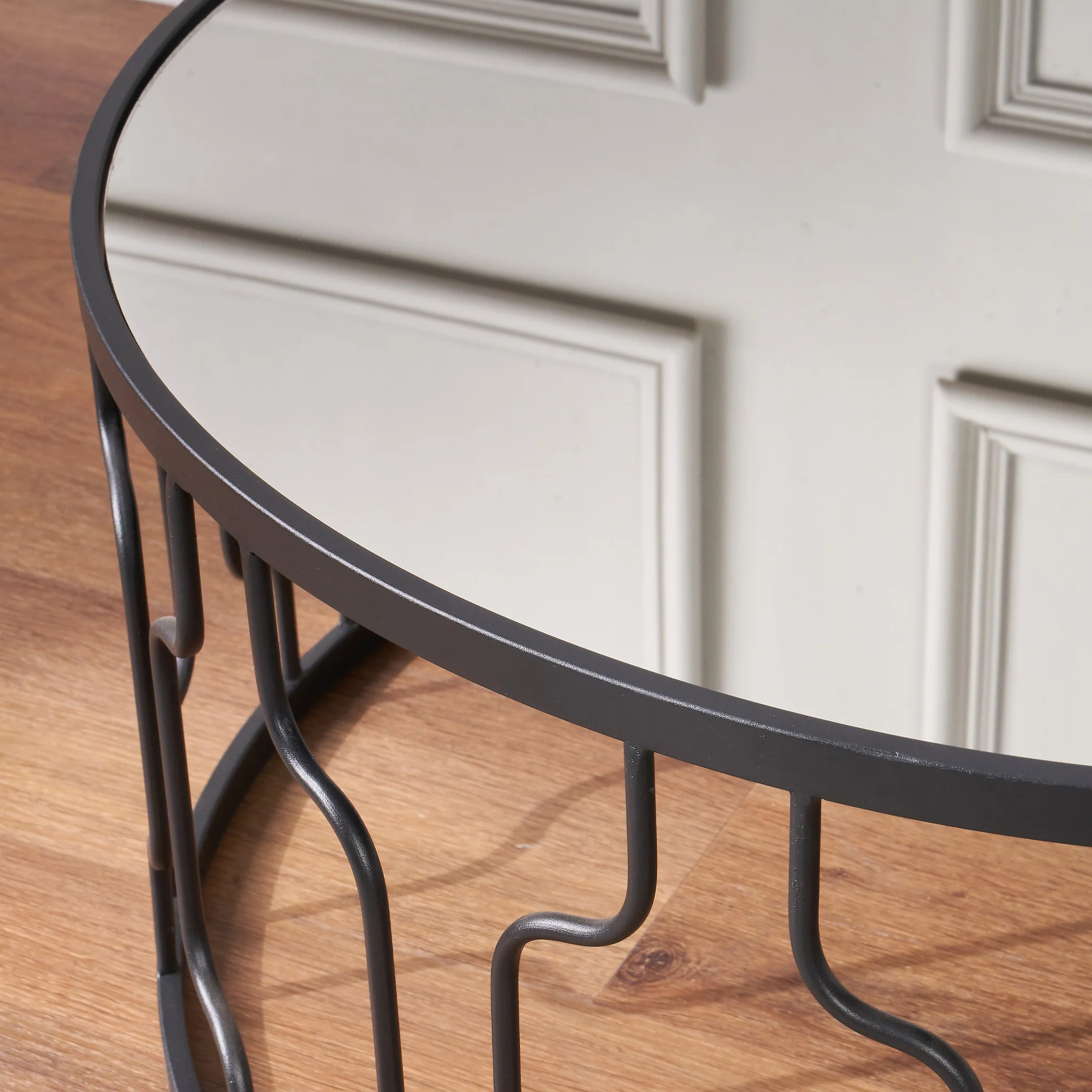 Caprisse Mirrored Glass Coffee Table - Image 4