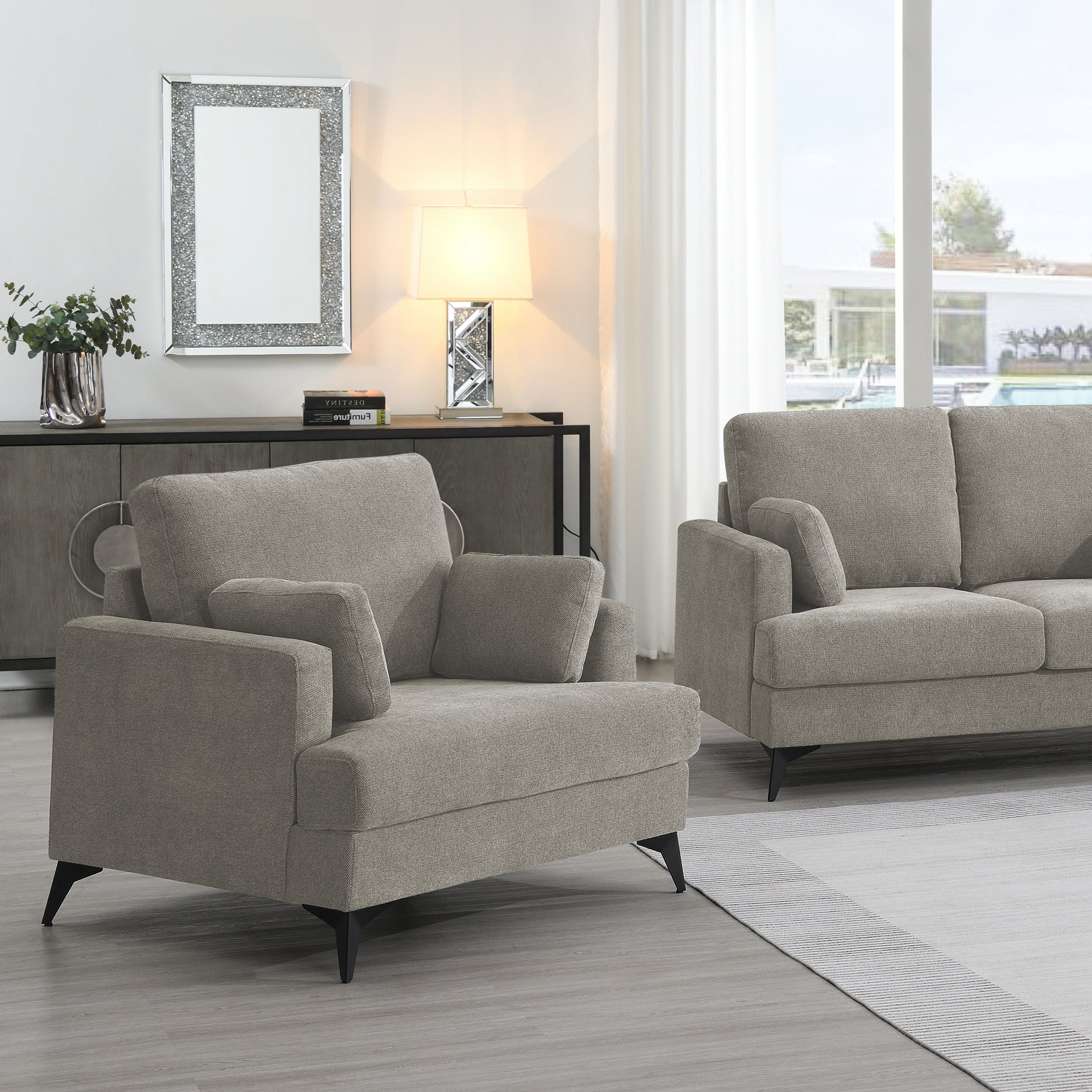 Carbone Armchair - Image 3