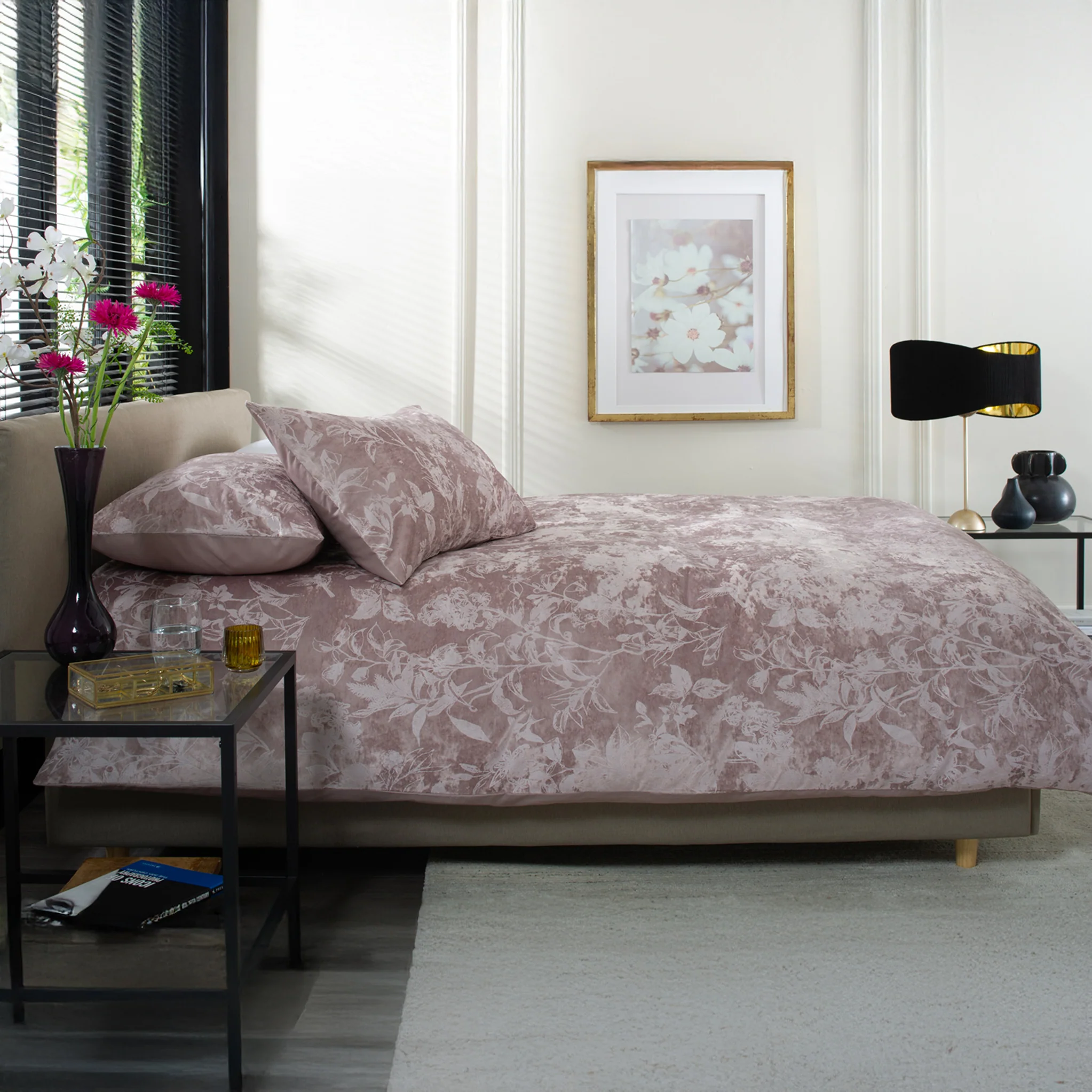 Chatsworth Duvet Set - Image 2