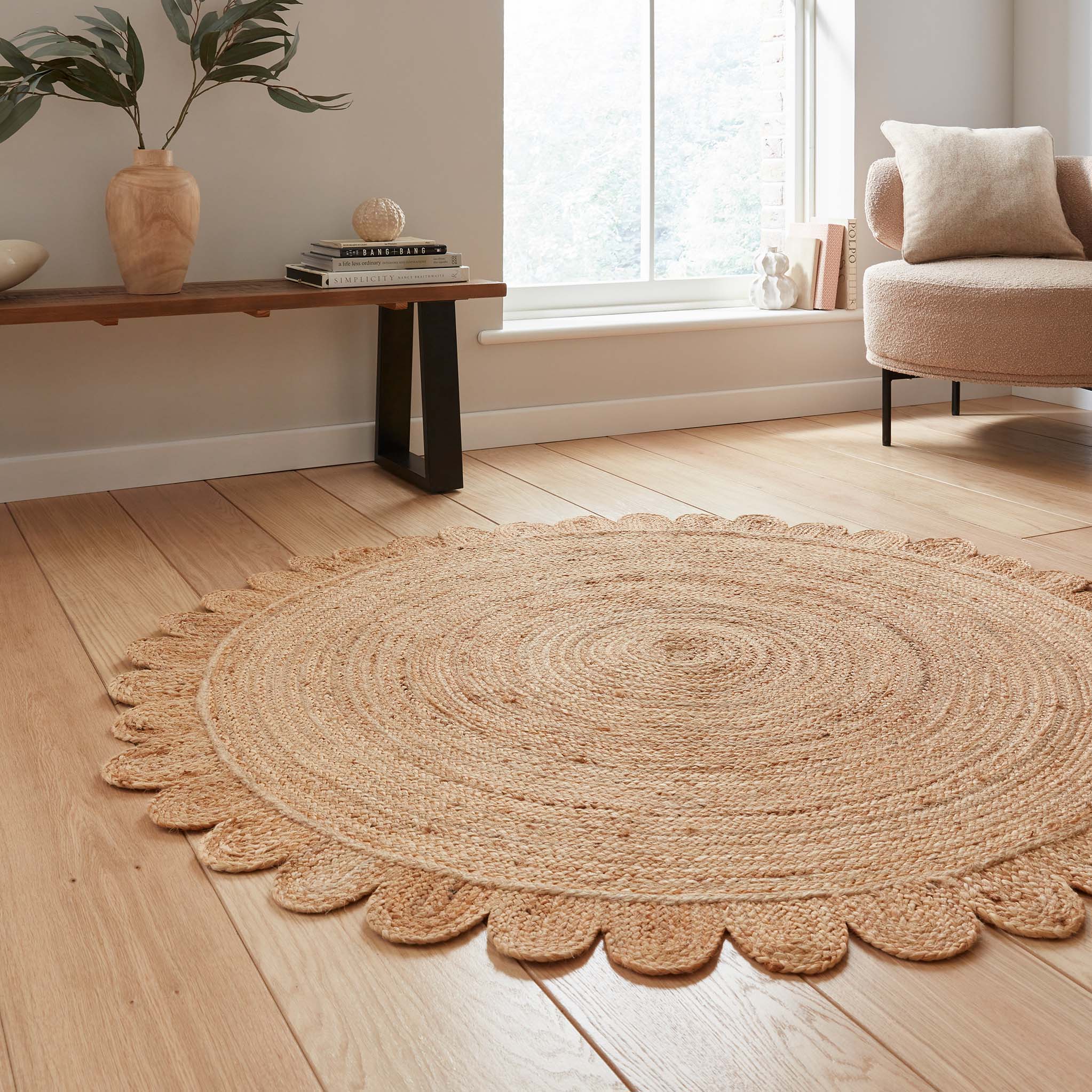 Chesney Round Jute Scalloped Edge Natural Rug - Image 3