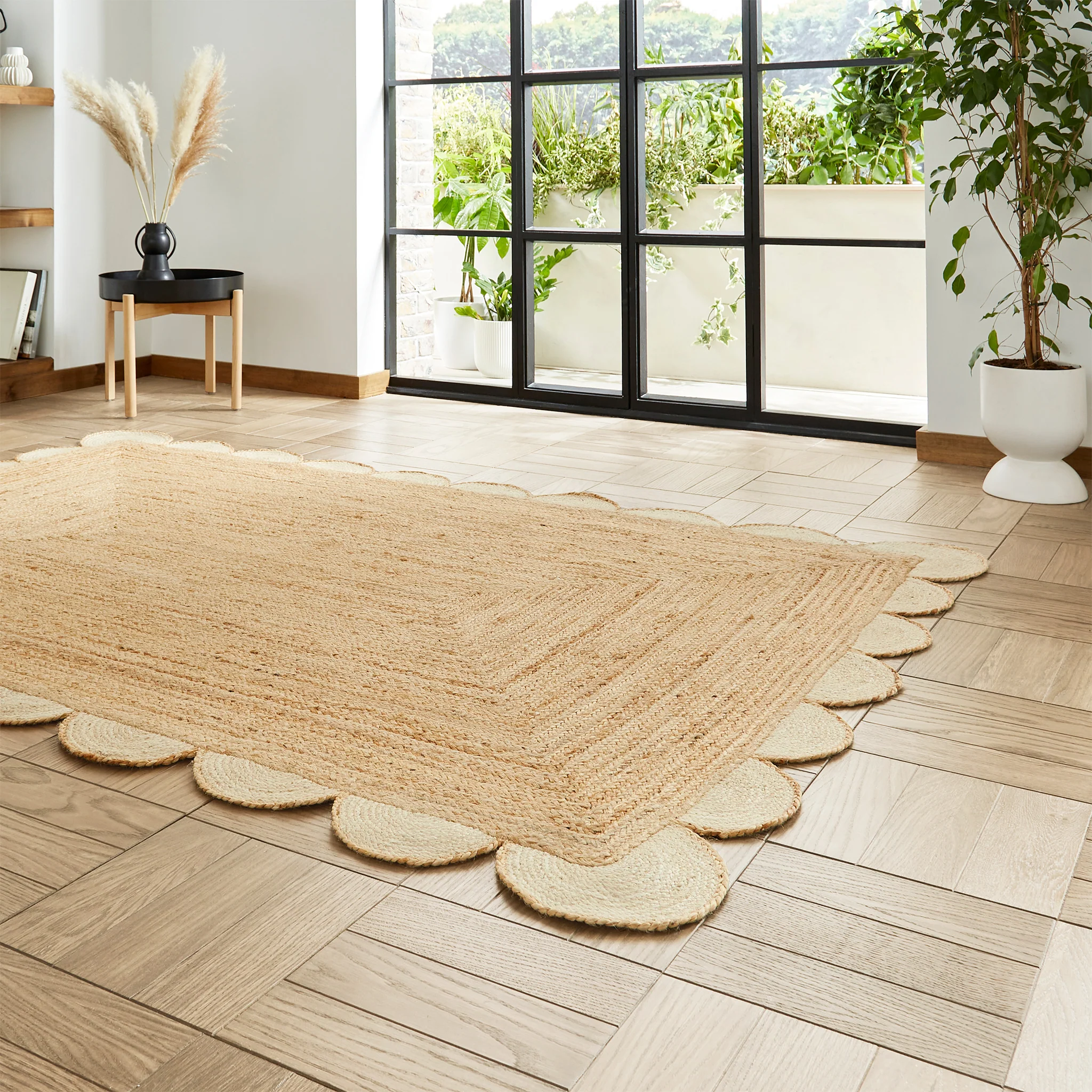 Chesney Round Jute Scalloped Edge Natural Rug - Image 8