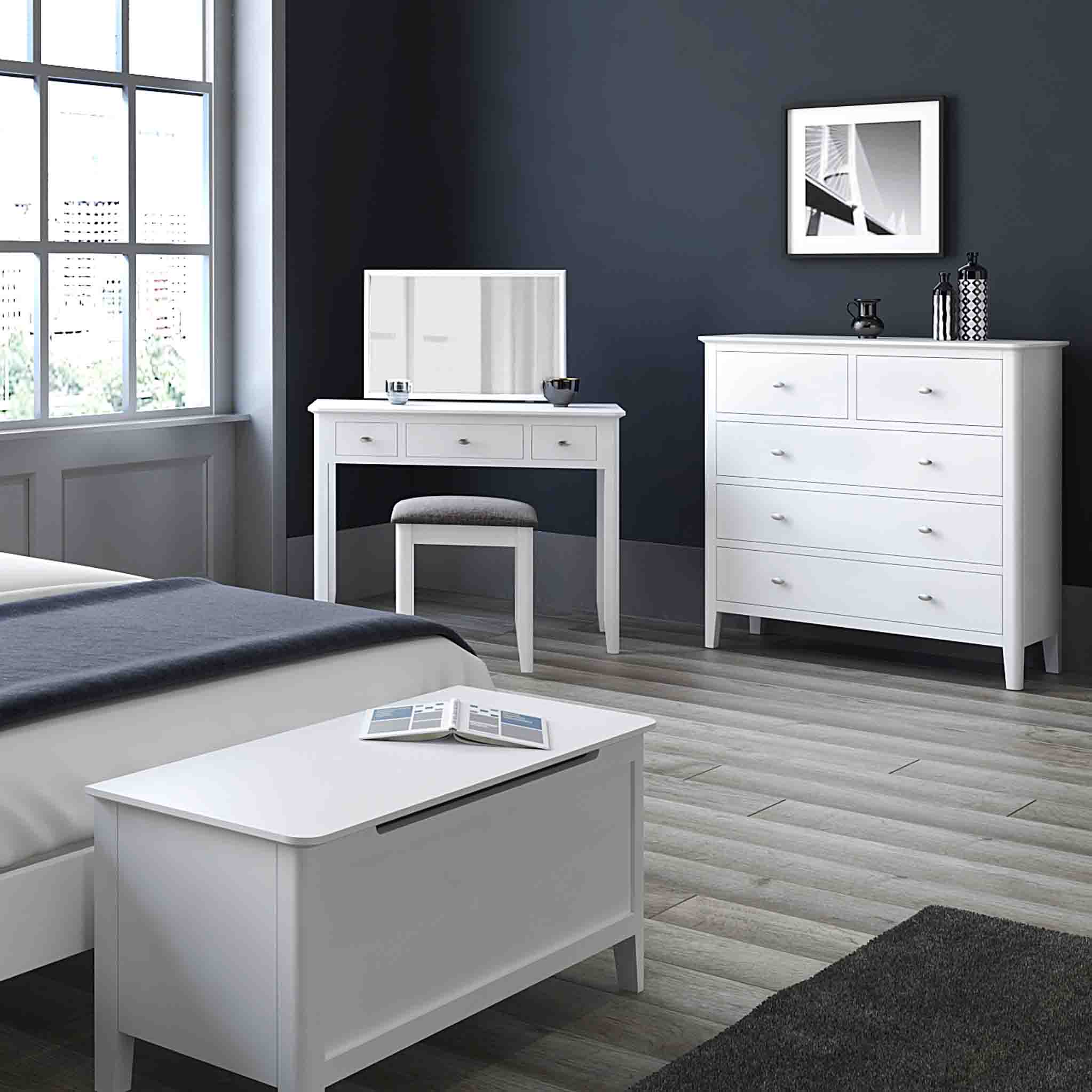 Chester White Blanket Box Ottoman - Image 4