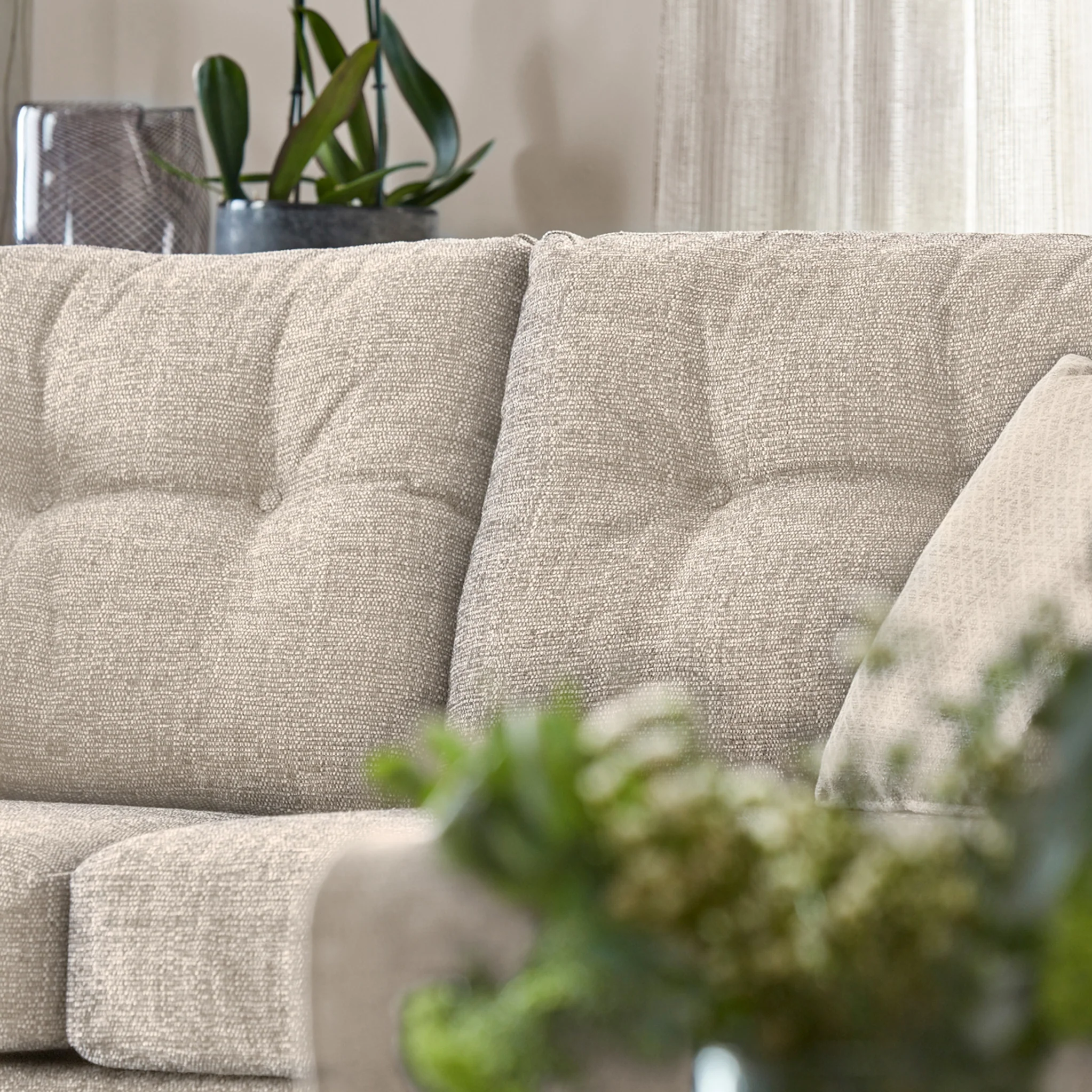 Cheswick Textured Weave Fabric 3 Seater Sofa - Image 11