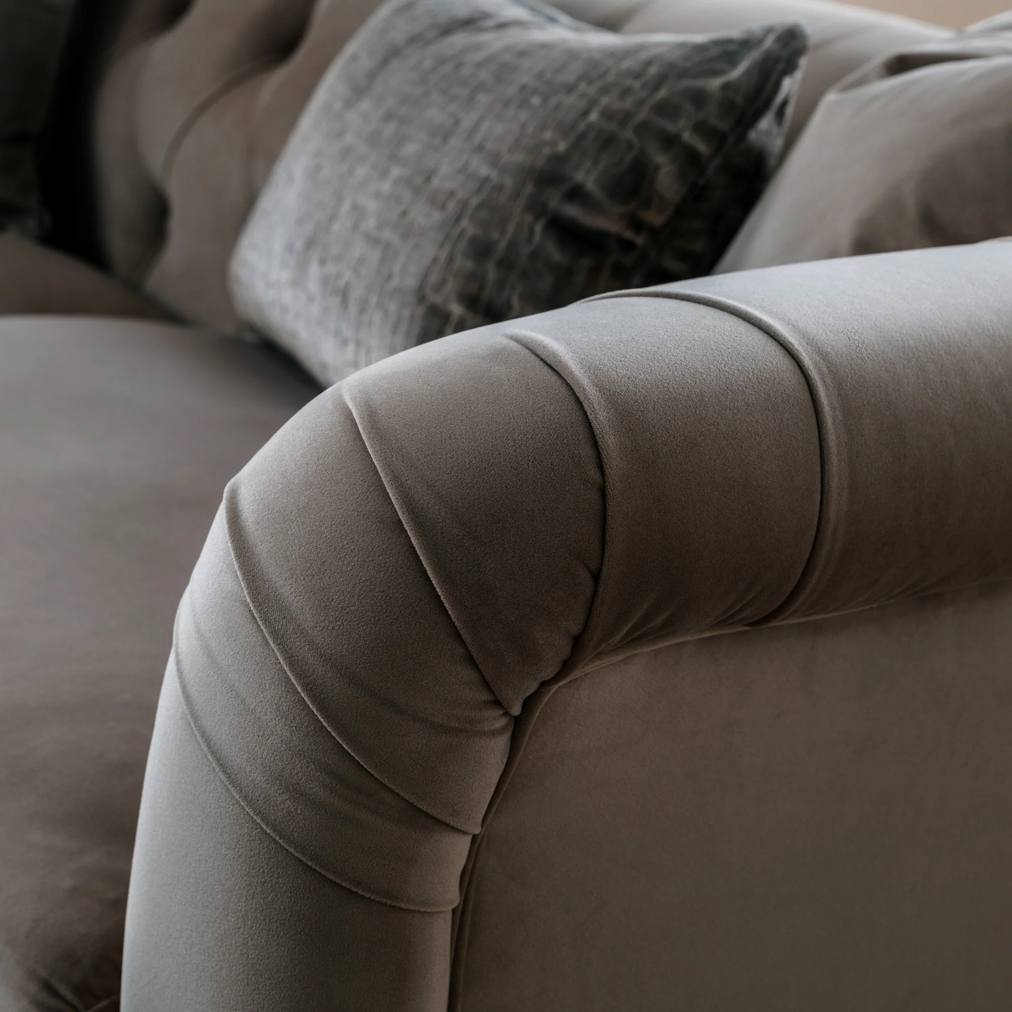 Clarence Velvet Chesterfield 2 Seater Sofa - Image 10