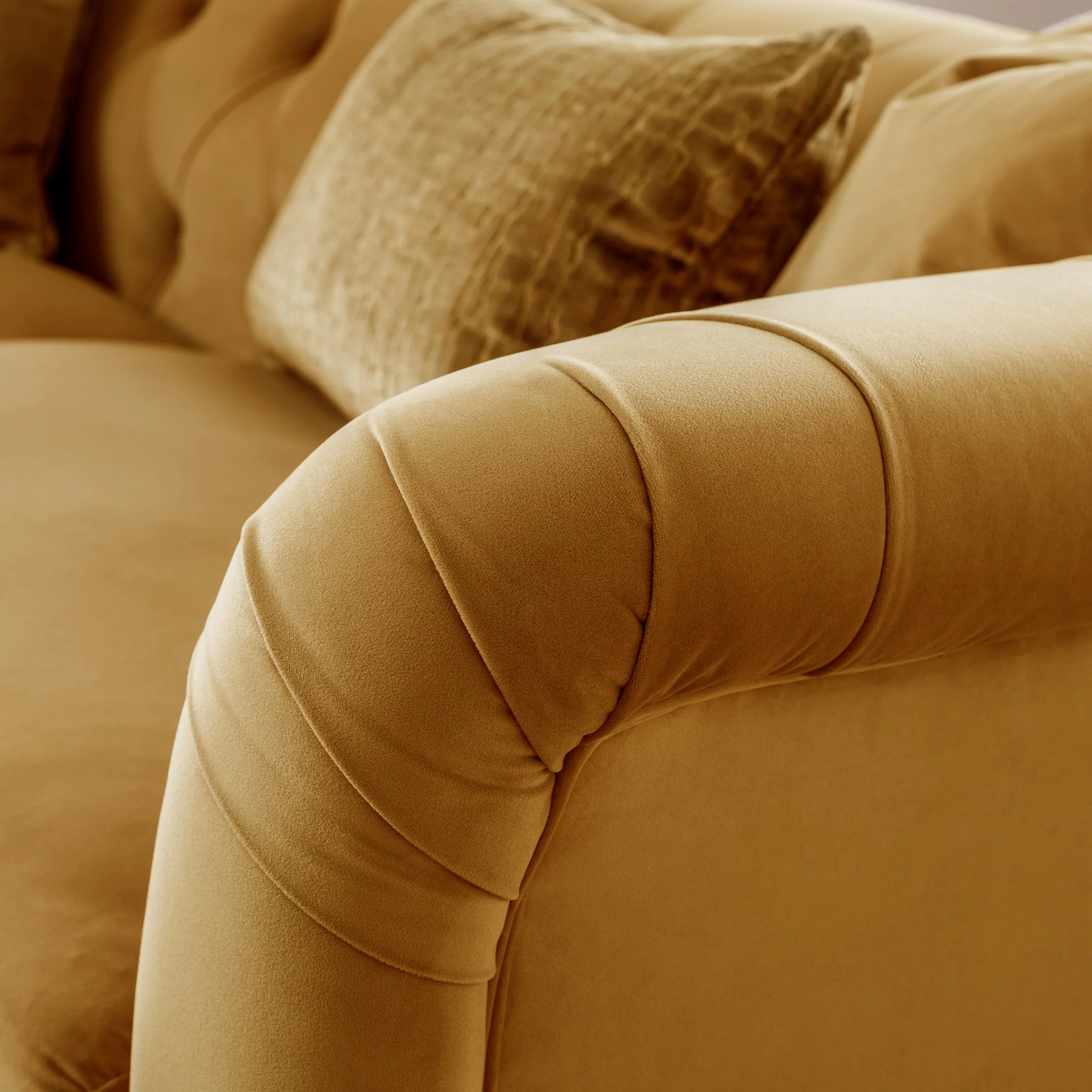 Clarence Velvet Chesterfield 2 Seater Sofa - Image 16