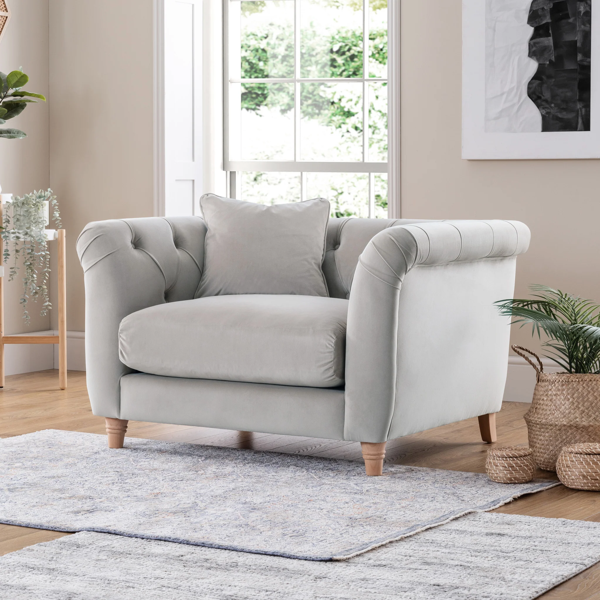 Clarence Velvet Chesterfield Armchair - Image 3