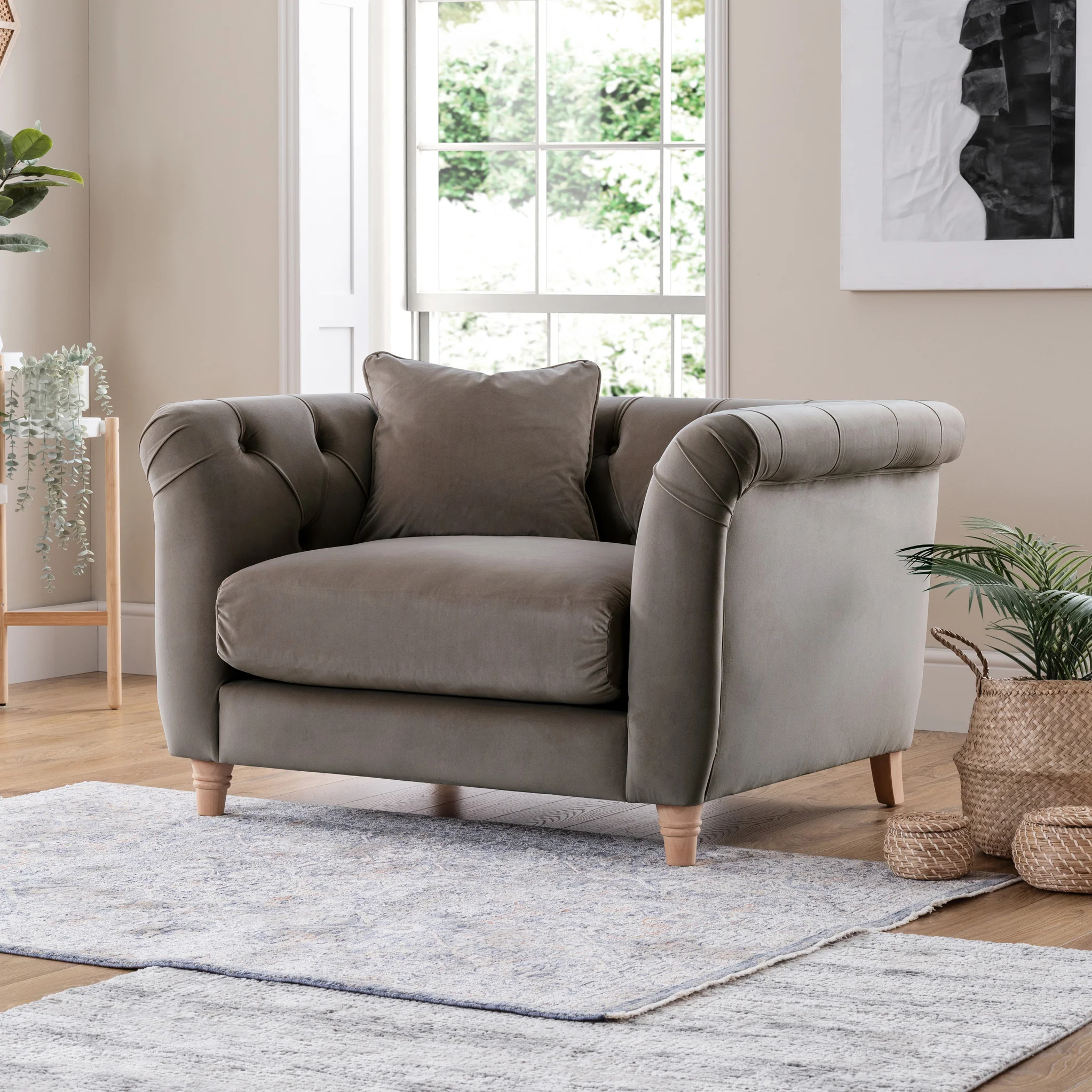 Clarence Velvet Chesterfield Armchair - Image 9