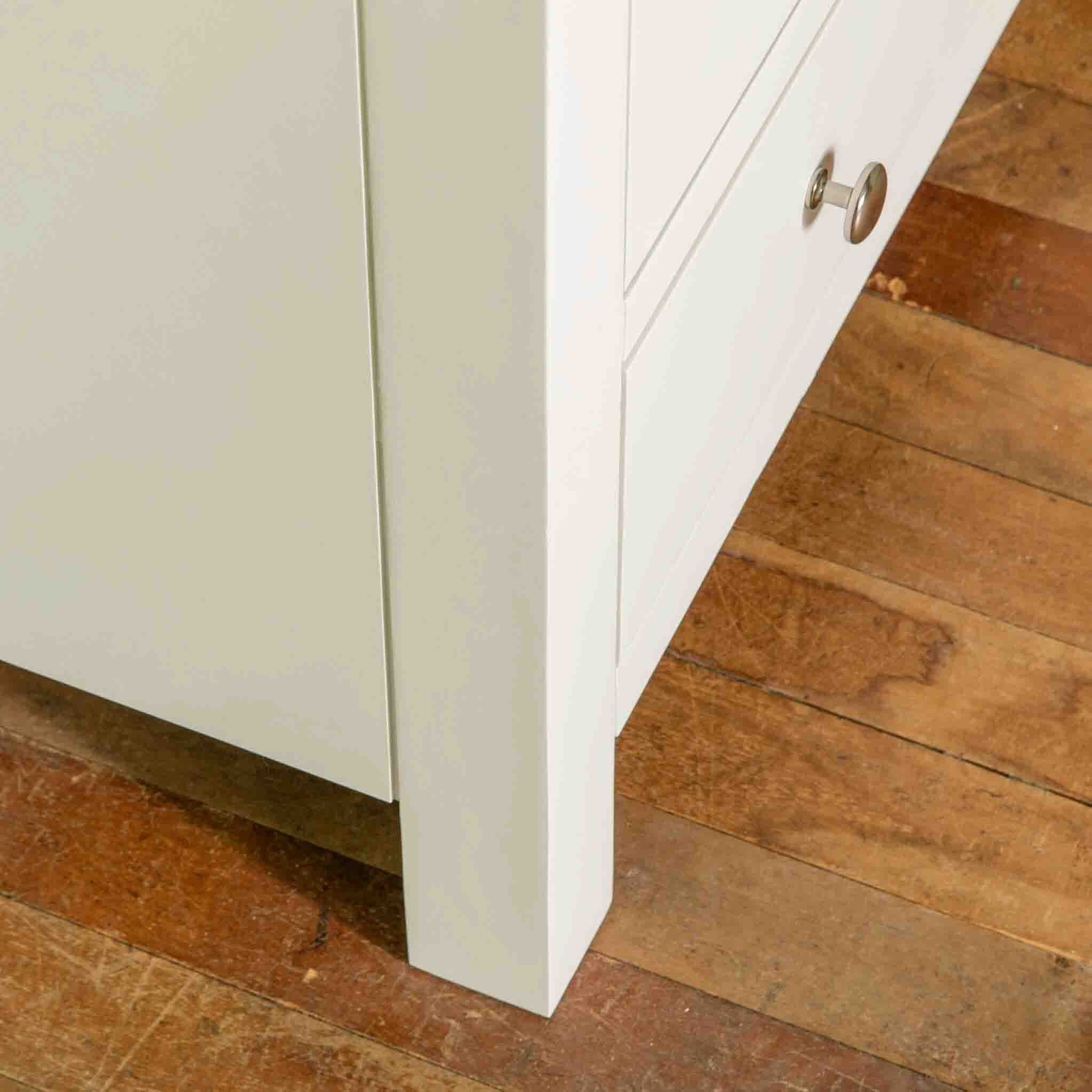 Cornish 2 Over 3 Drawer Chest - Image 8