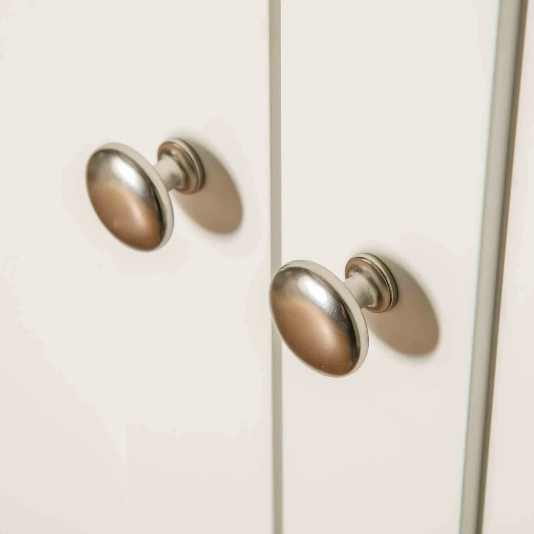 Cornish Triple Wardrobe - Image 21