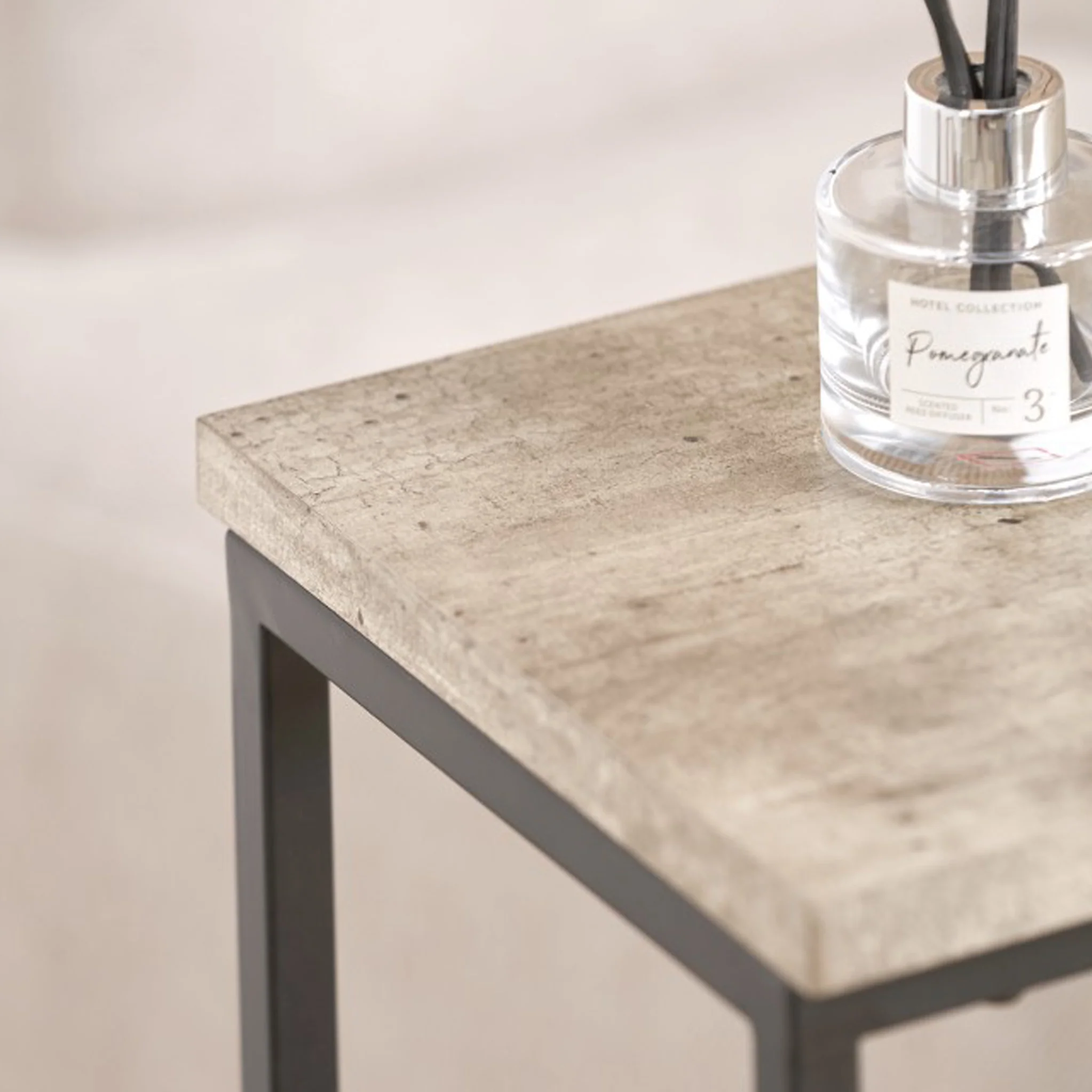 Daley Concrete Effect Side Table - Image 4