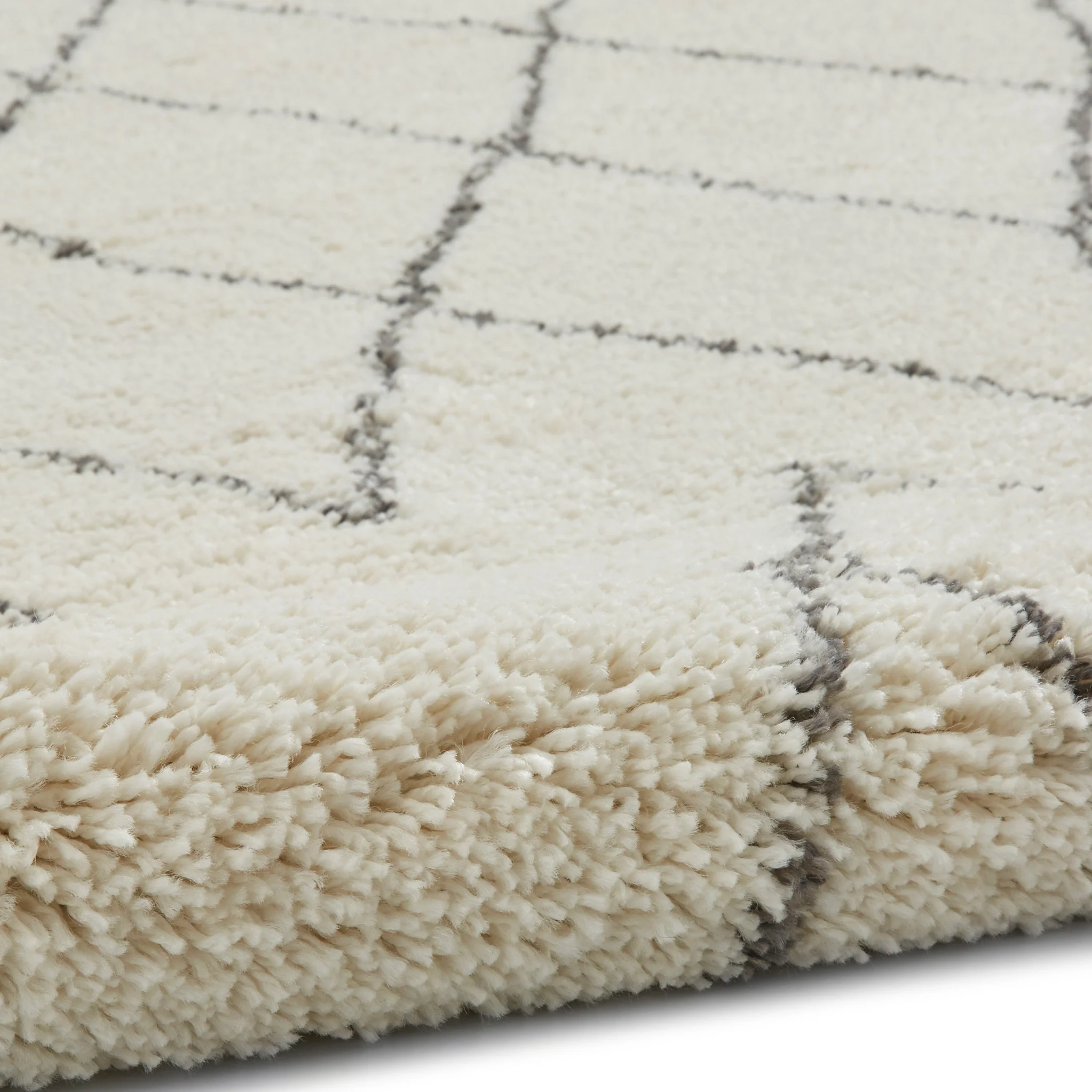 Edie Boho Diamond Shaggy Rug - Image 14