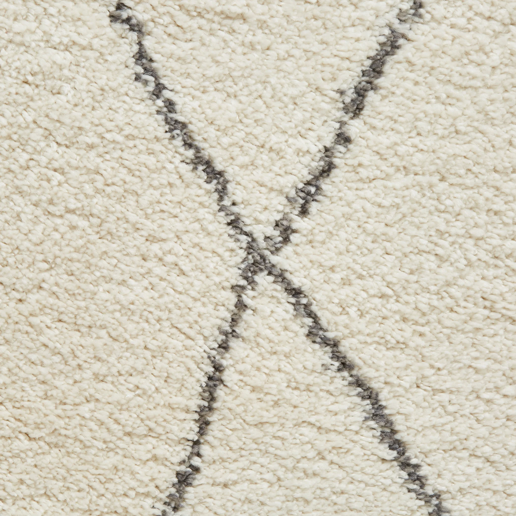 Edie Boho Diamond Shaggy Rug - Image 17