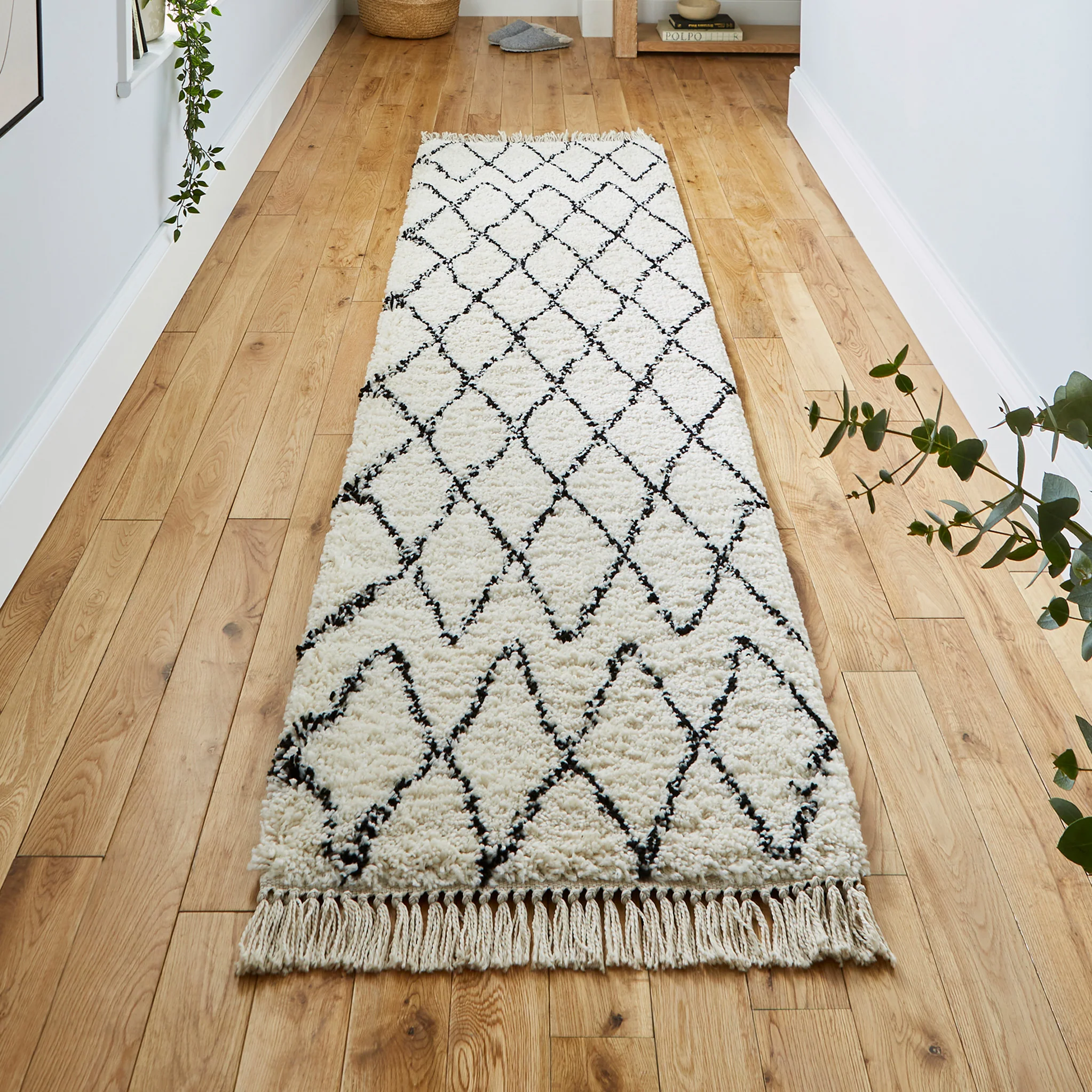 Edie Boho Diamond Shaggy Rug - Image 29