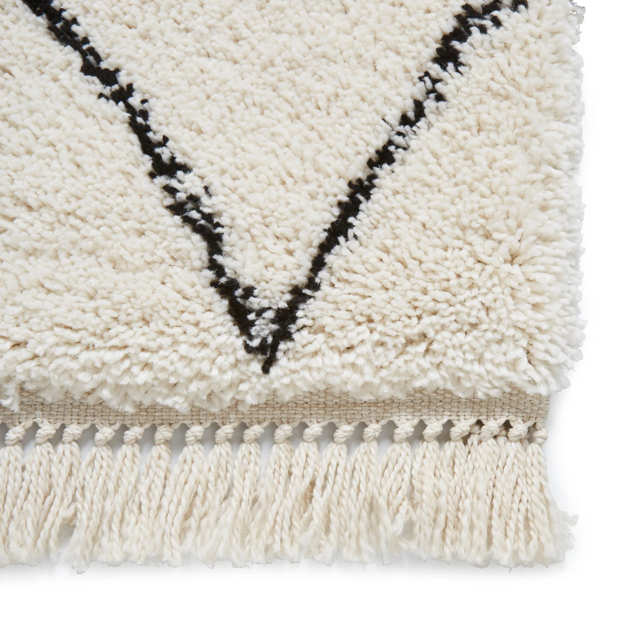 Edie Boho Diamond Shaggy Rug - Image 35