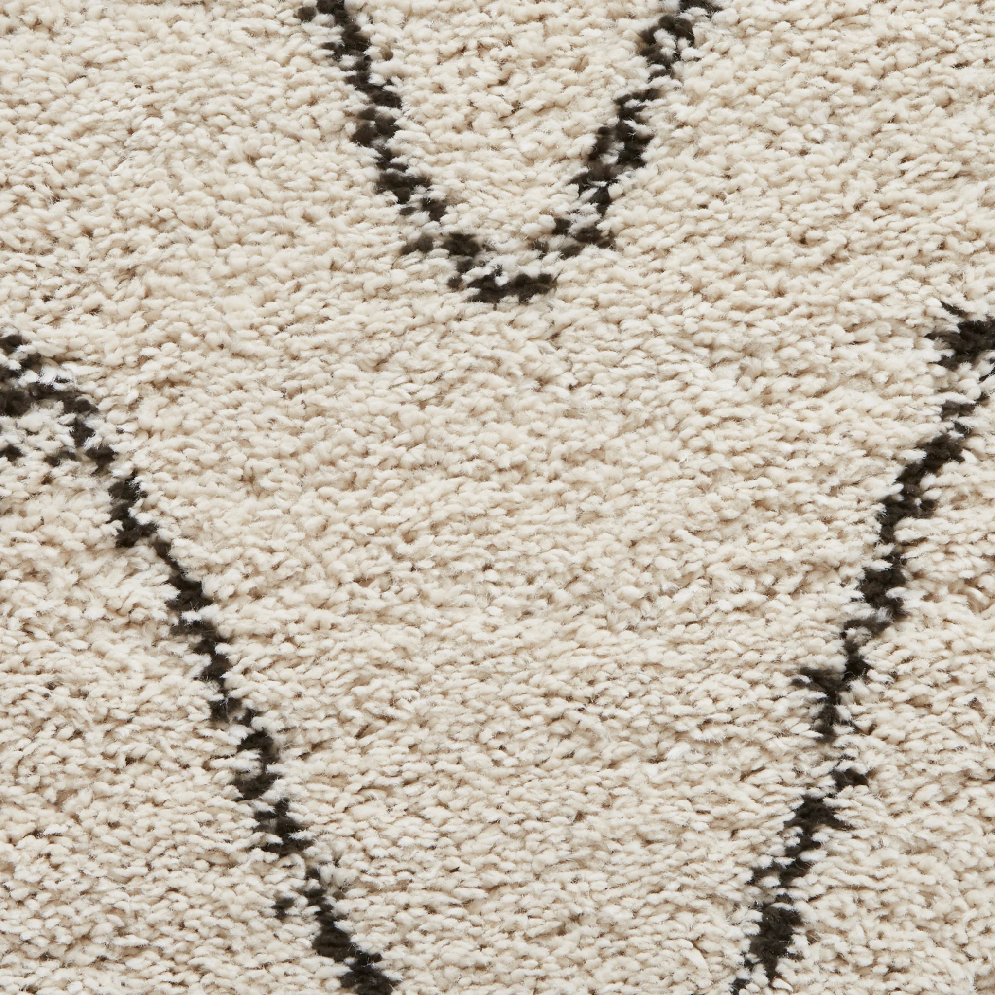 Edie Boho Diamond Shaggy Rug - Image 8