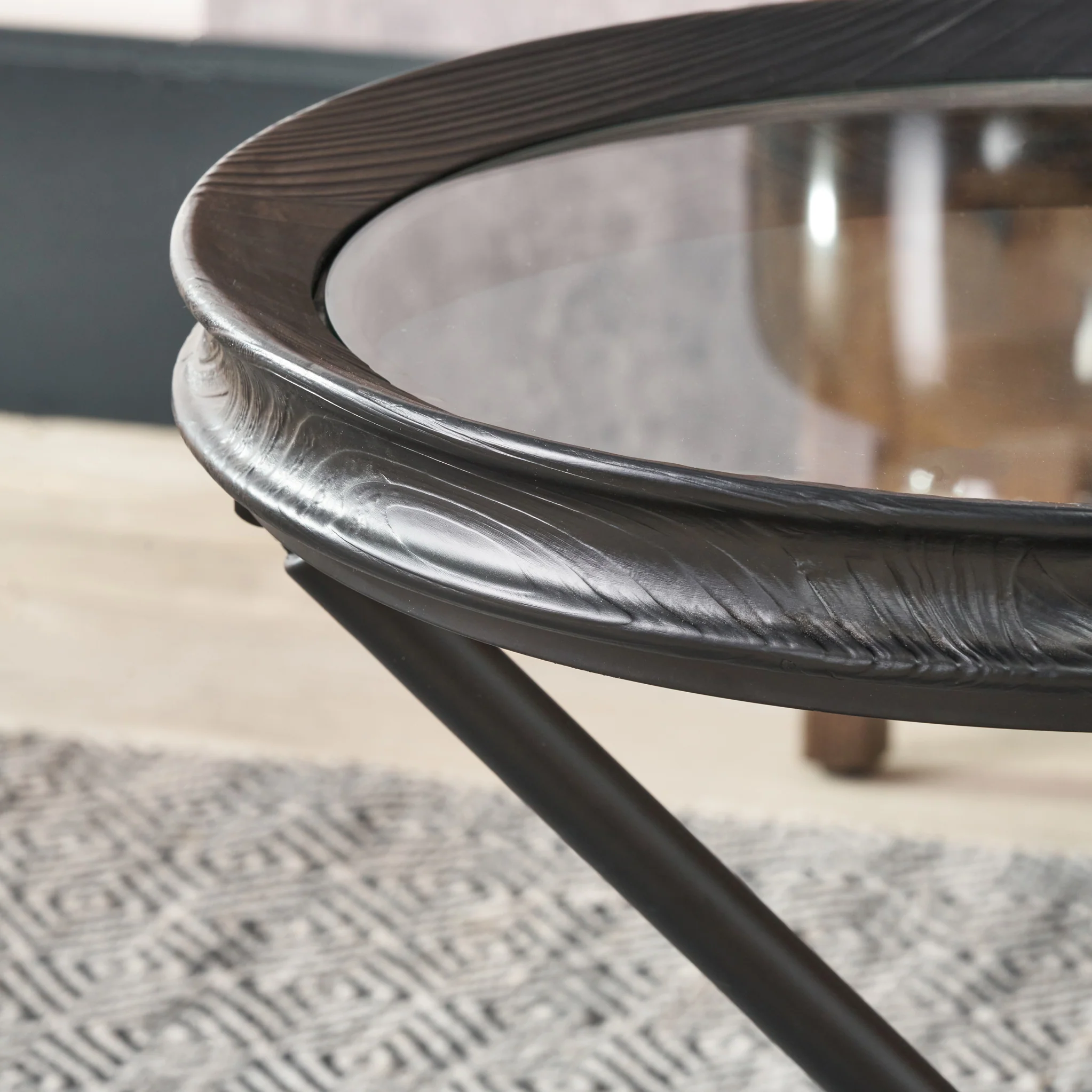 Elwood Glass Side Table - Image 3