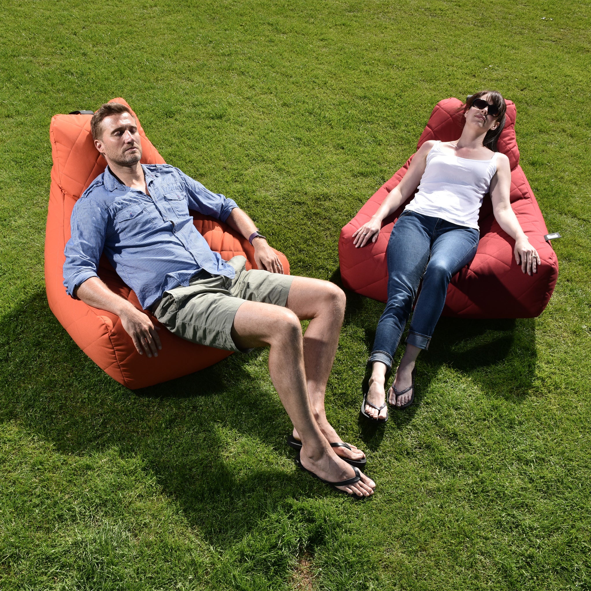Extreme Lounging Mighty Quilted Bean Bag - Image 14