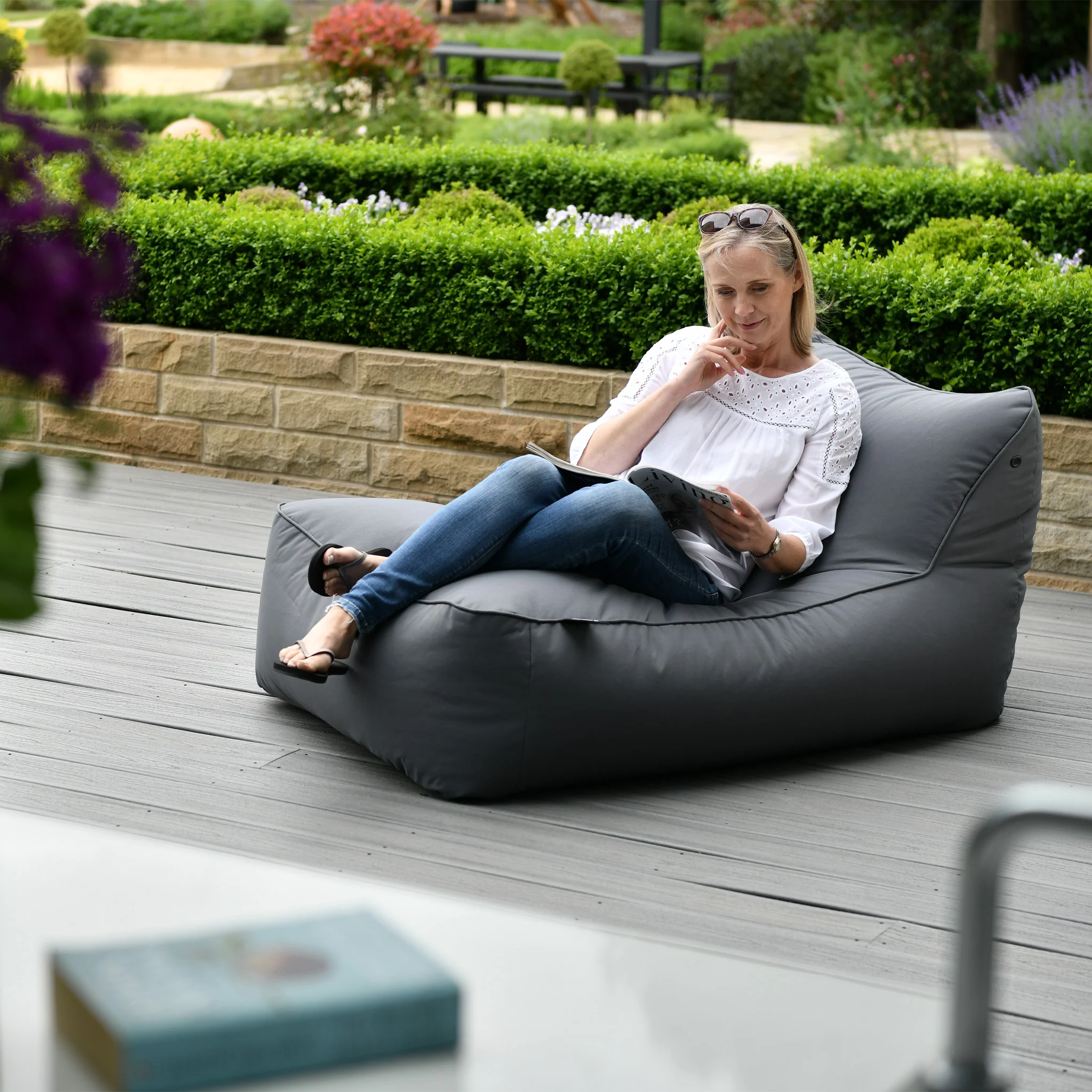 Extreme Lounging Outdoor Bean Bed - Image 4
