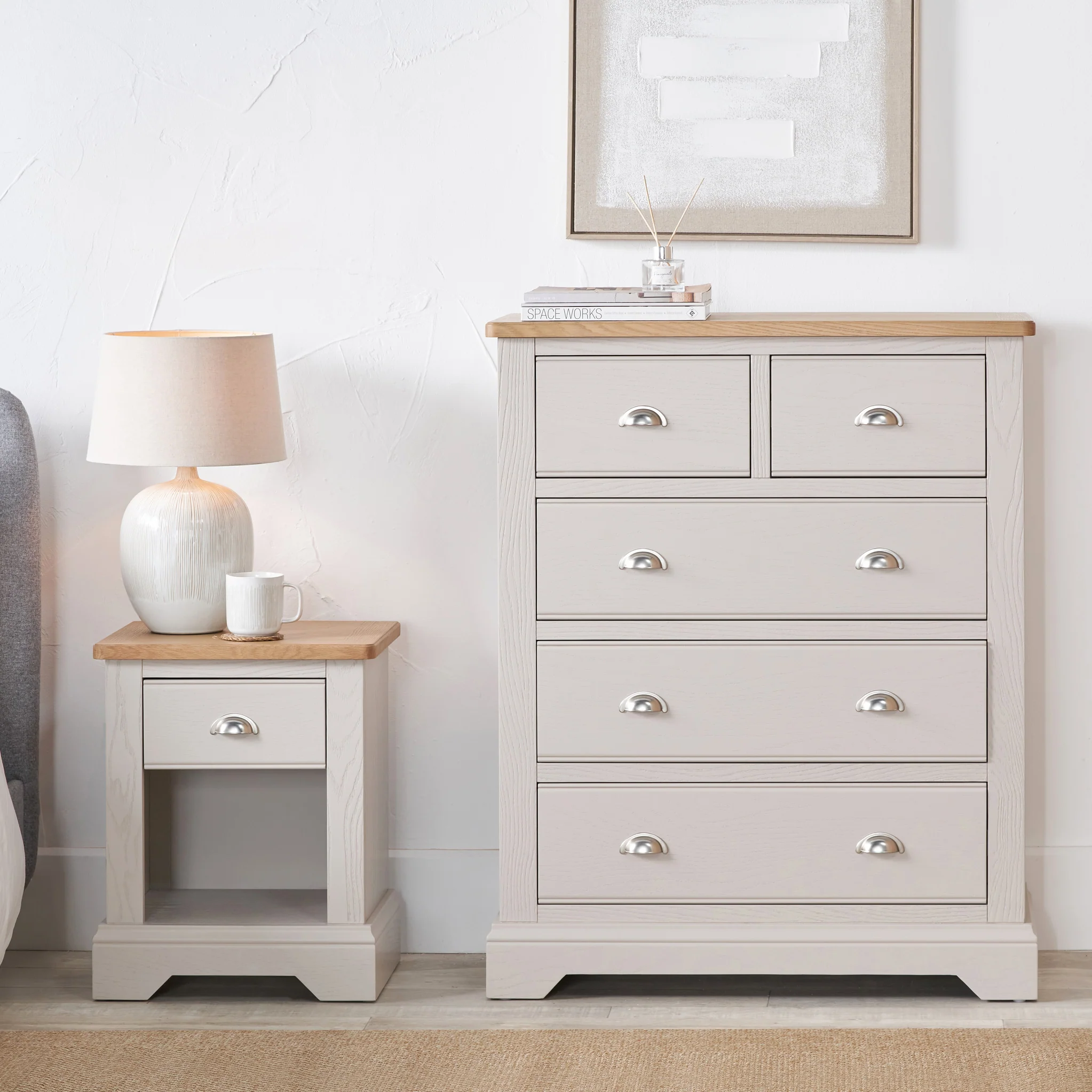 Fairford Pine and Oak 1 Drawer Bedside Table - Image 4