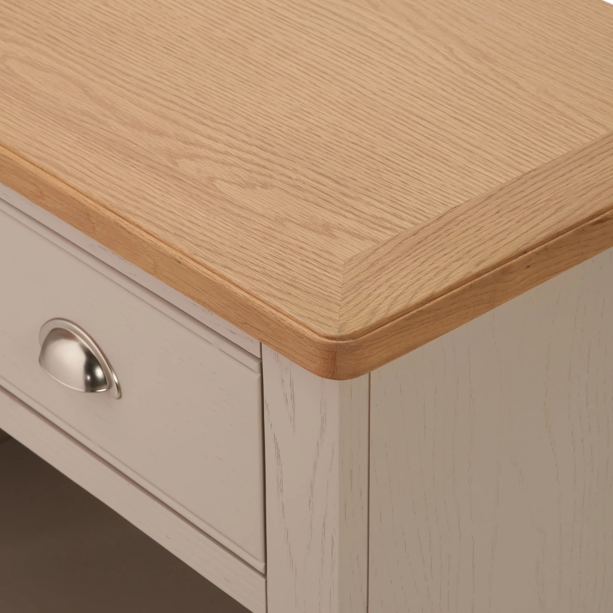Fairford Pine and Oak Small Sideboard - Image 5