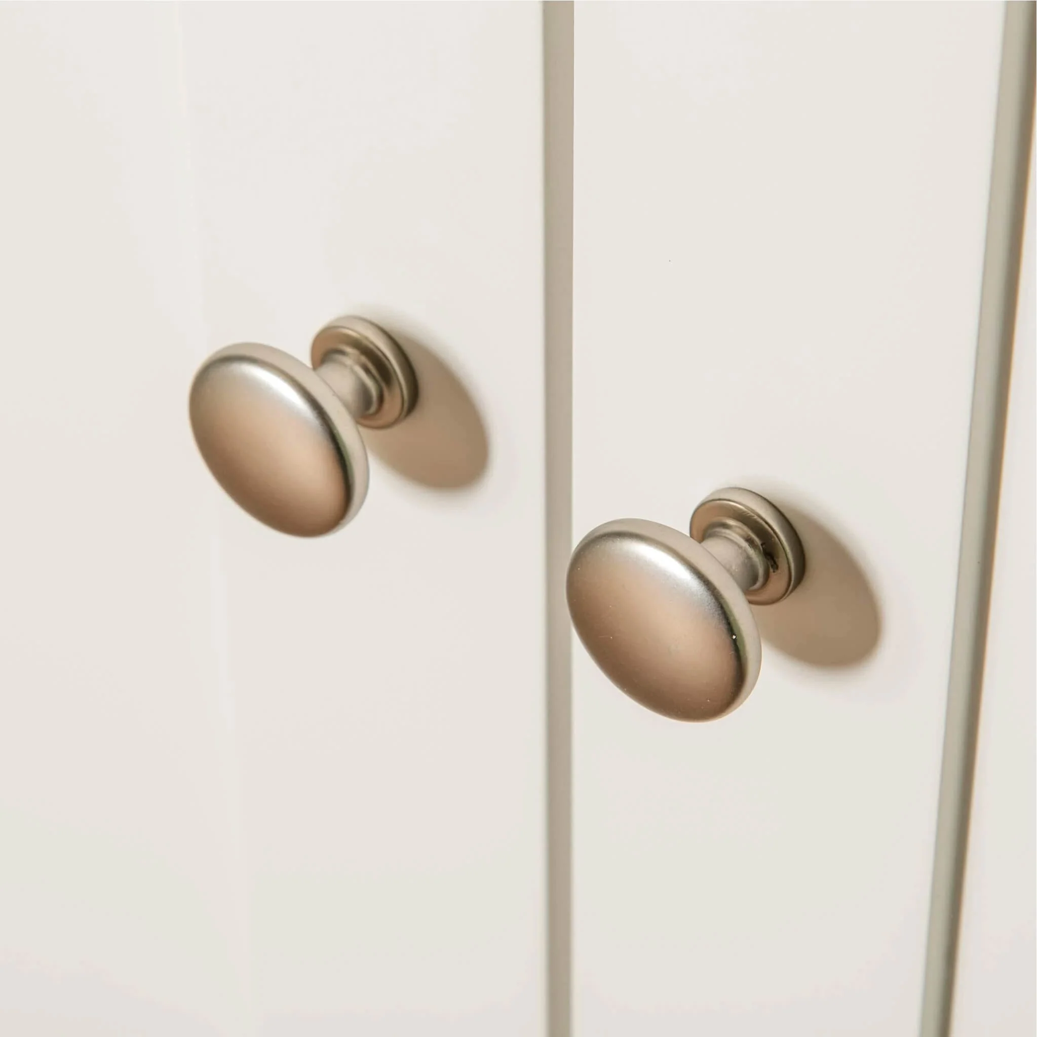 Farro Triple Wardrobe with Drawers - Image 11