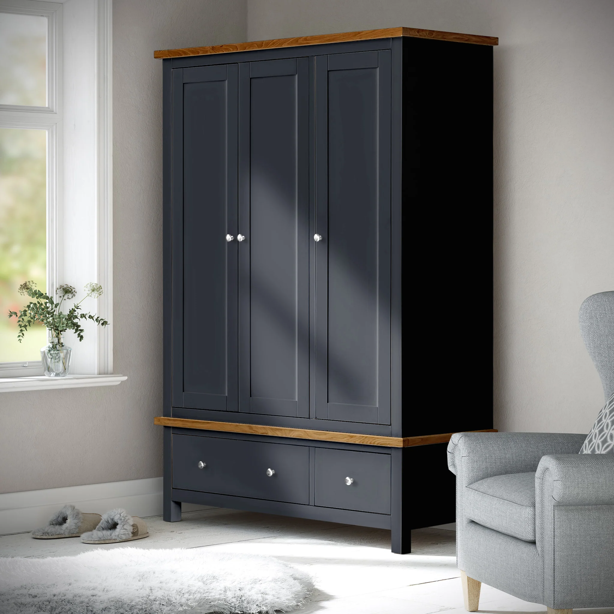 Farro Triple Wardrobe with Drawers - Image 39