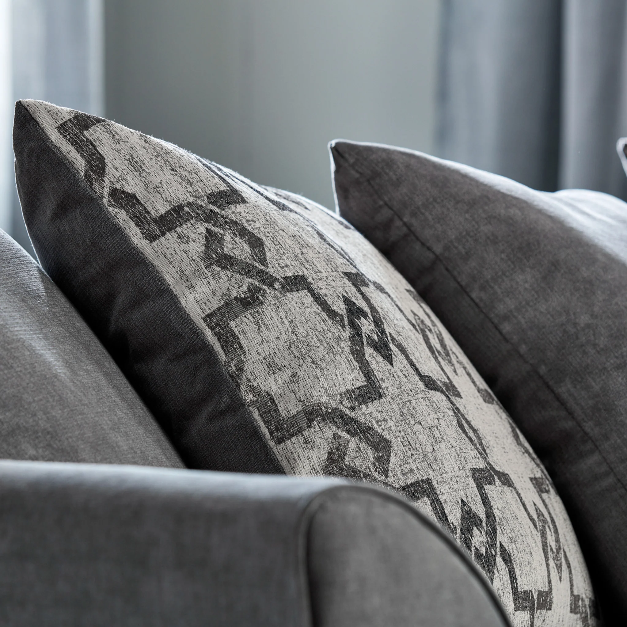 Fernley Chenille Corner Sofa - Image 11
