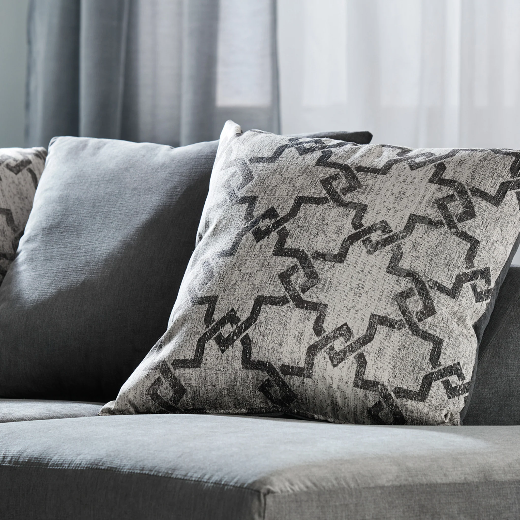 Fernley Chenille Corner Sofa - Image 18