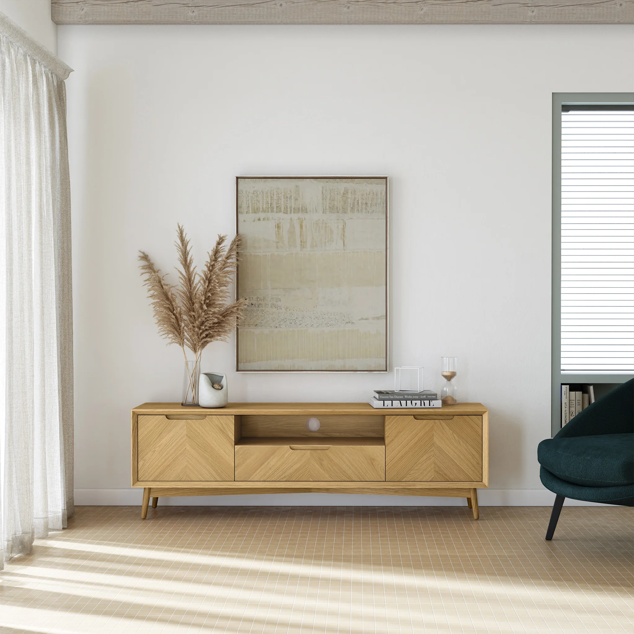 Flintham Oak 160cm Large TV Unit - Image 2
