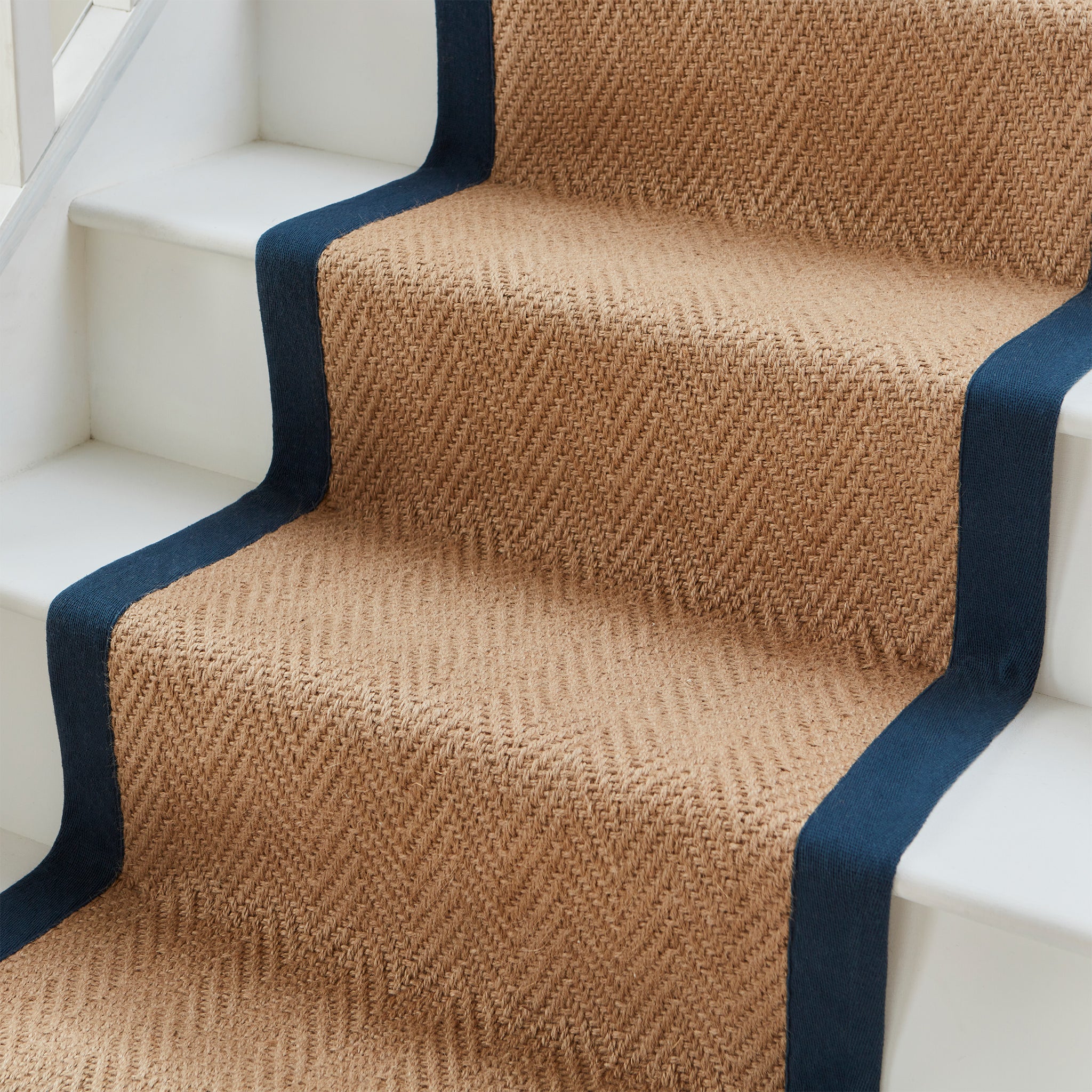 Ford Herringbone Jute Border Rug - Image 42