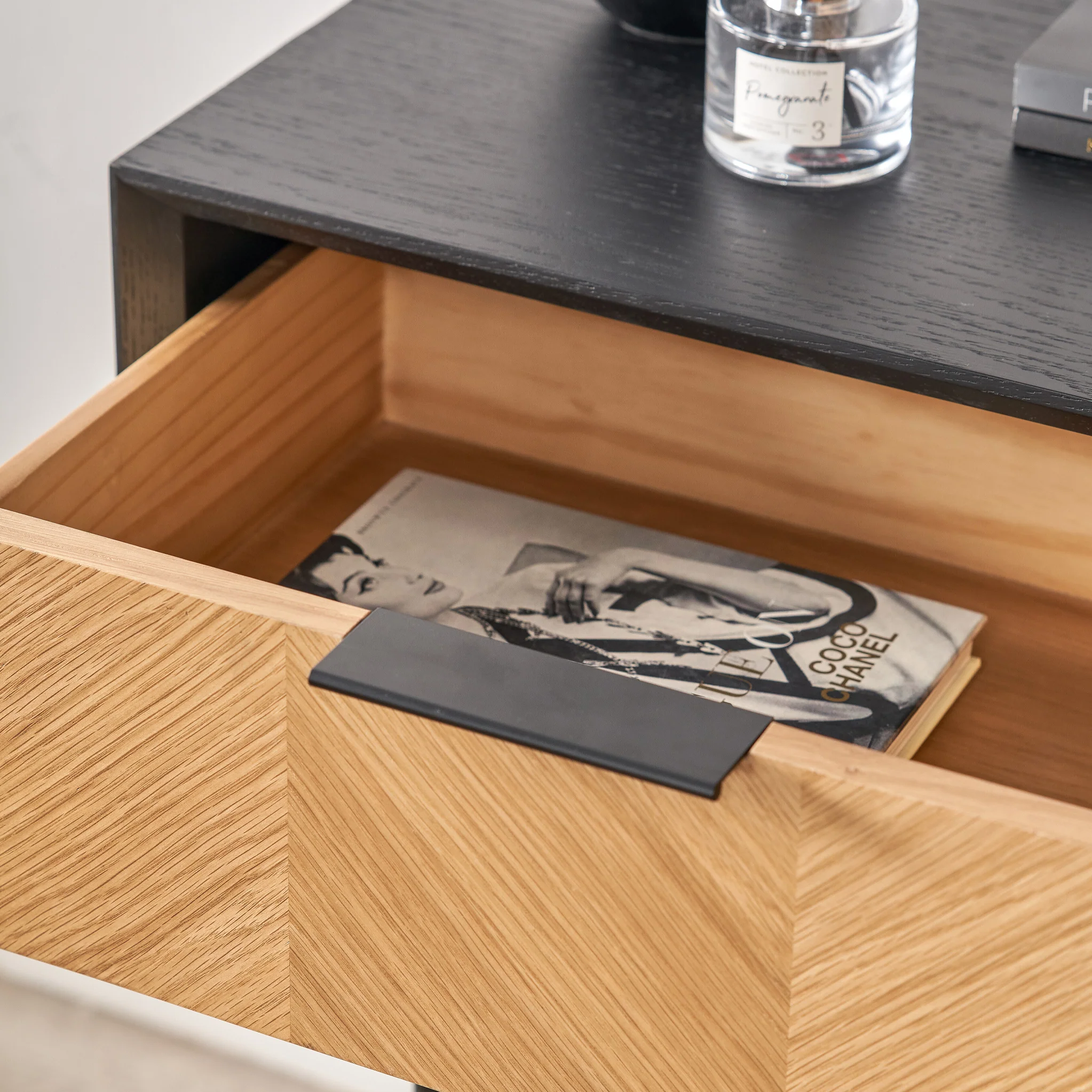 Hailee Oak and Pine 2 Drawer Console Table - Image 8